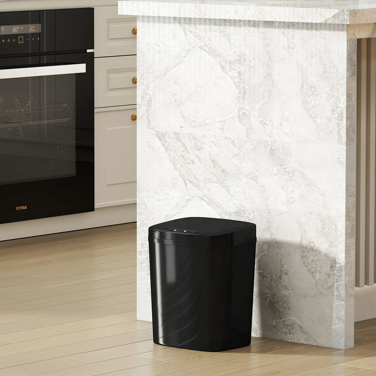 Black 15L automatic kitchen trash bin with lid closed