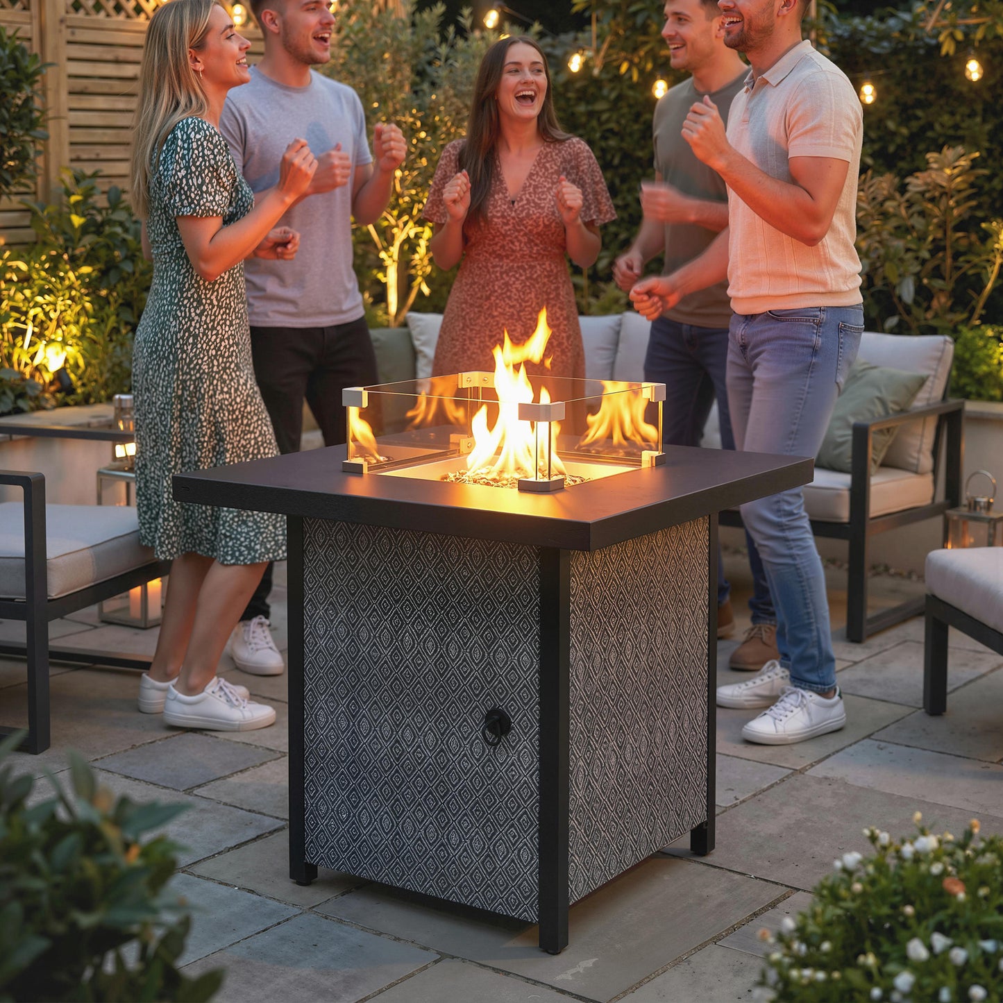 Outsunny Propane Gas Fire Pit Table Outdoor Garden 11.7 KW Smokeless Heater With Wind Guard Glass Rocks Lid Black