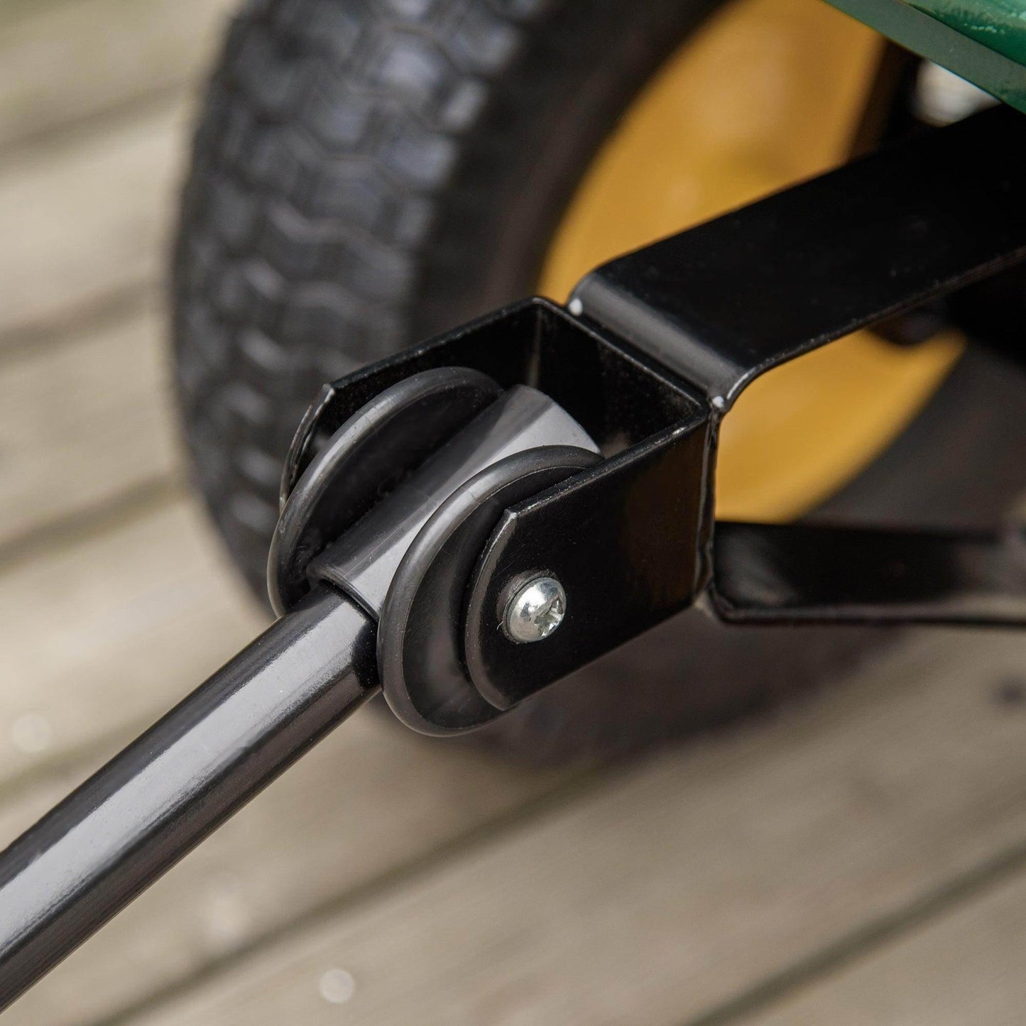 Outsunny Garden Cart Wheelbarrow – Heavy Duty, Green - ALL4U RETAILER LTD