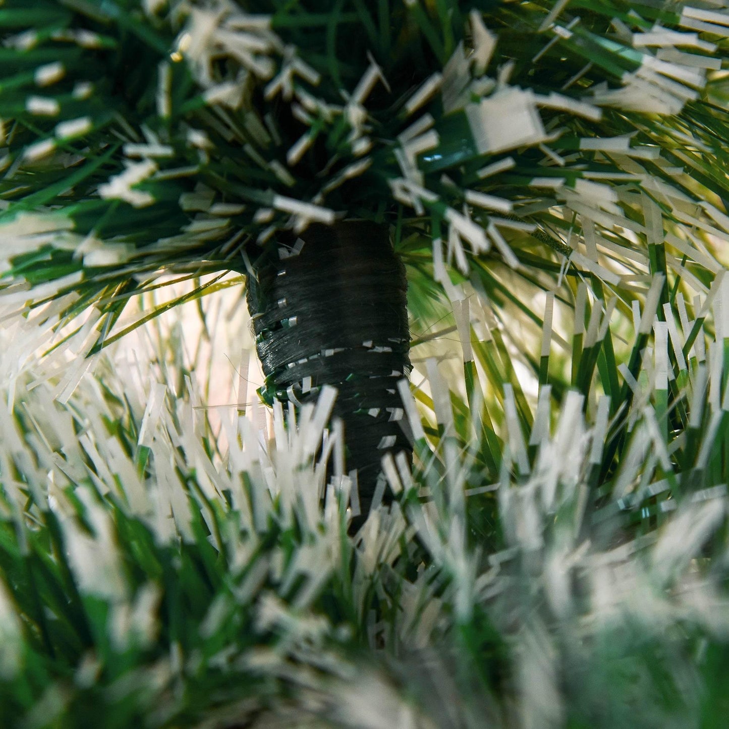 HOMCOM 5FT & 7FT Lifesize Artificial Christmas Tree - Green Faux Pine - ALL4U RETAILER LTD