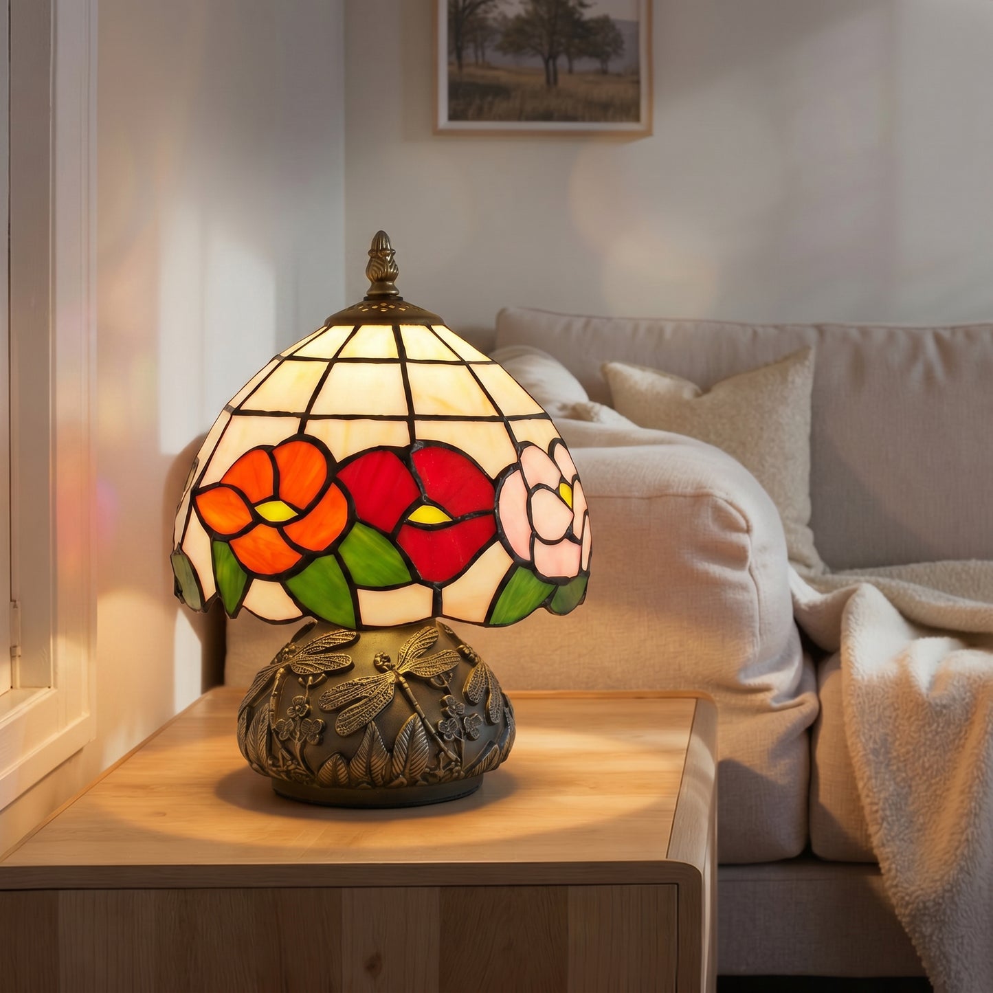 HOMCOM Handcrafted Classic Stained Glass Bedside Lamp Tiffany Style Lamp with Sculpted Dragonfly Base Multi Coloured