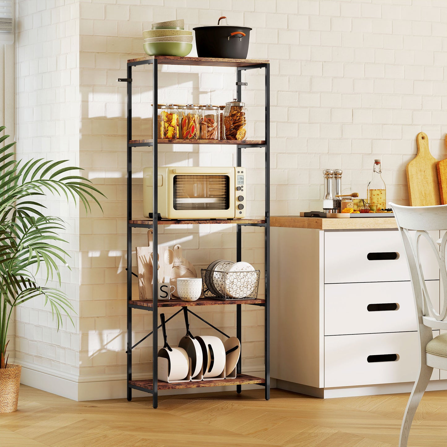 HOMCOM Five Tier Bookshelf Industrial Bookcase With Metal Frame Rustic Brown And Black