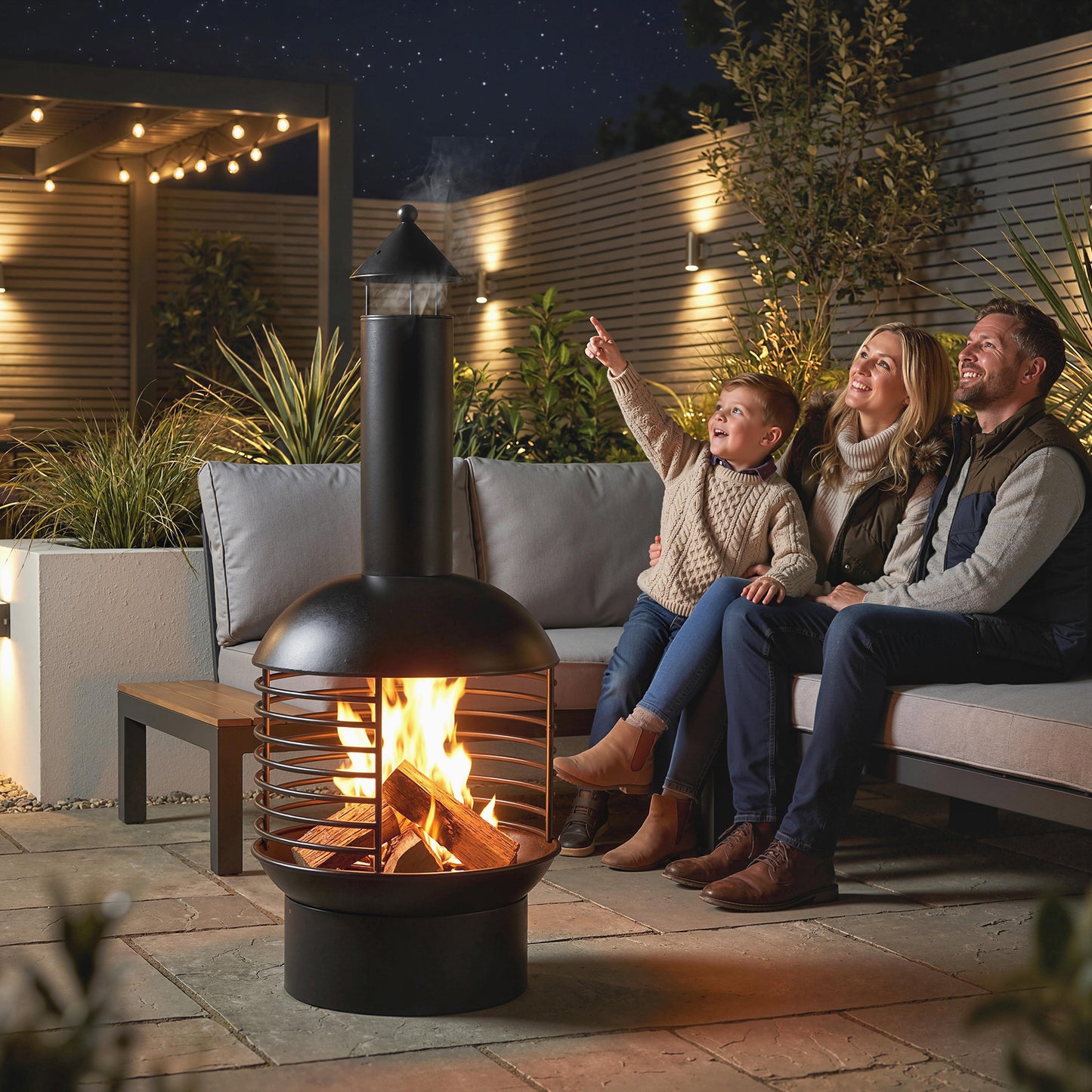 Outsunny Chimney Fire Pit Portable Wood Burning Outdoor Fireplace With Poker Charcoal Grid For Garden Patio Black