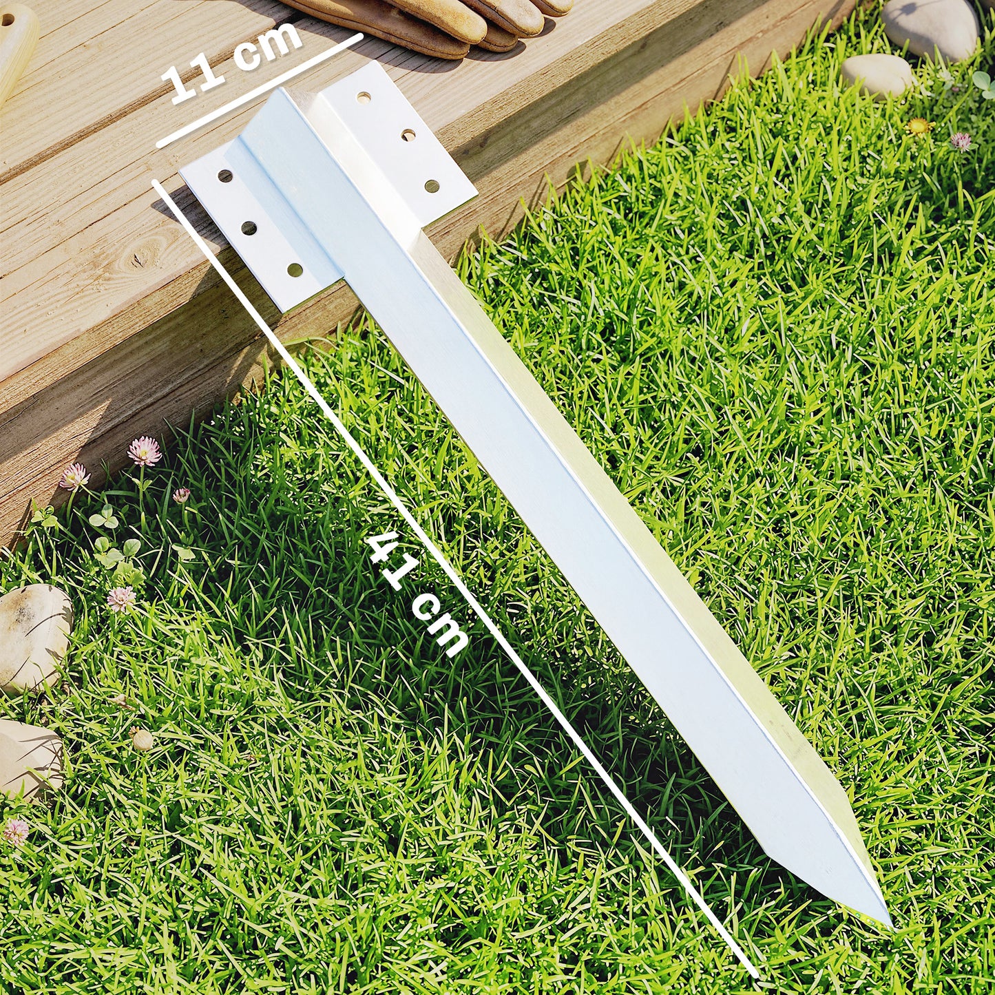 Outsunny 20 Pack Railway Sleeper Brackets 41 Cm Heavy Duty Galvanised Steel Sleeper Stakes With Screws And Gloves