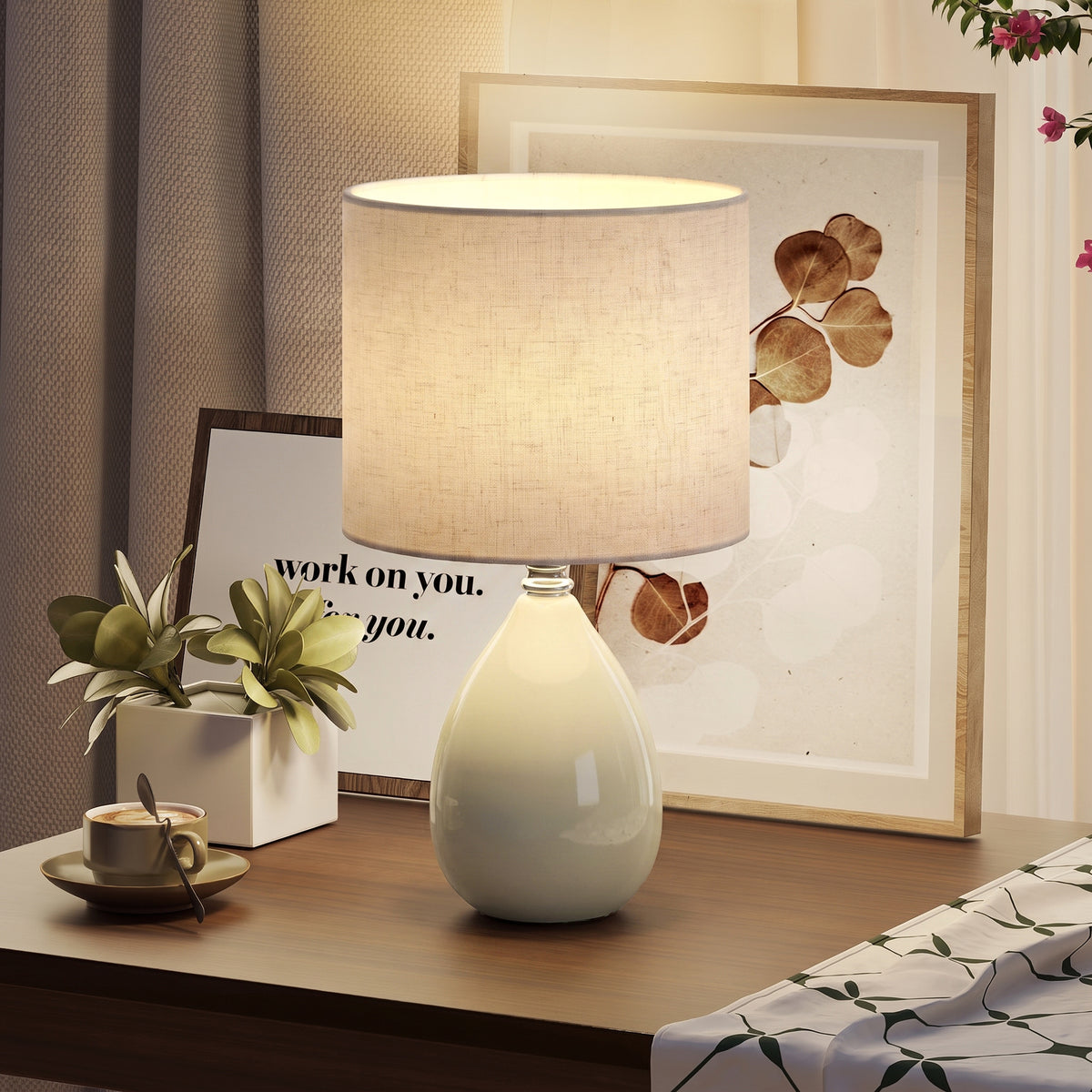 HOMCOM Vintage Eastern Ceramic Bedside Table Lamp With Cream Linen Shade