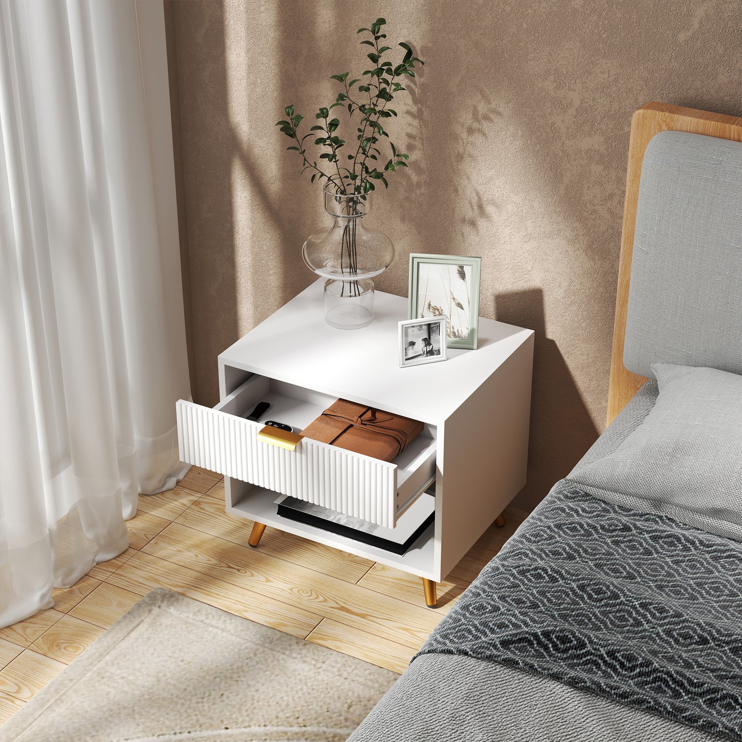HOMCOM Elegant Bedside Table With Drawer And Shelf Two Tone White And Gold Ribbed Drawer Front Finish