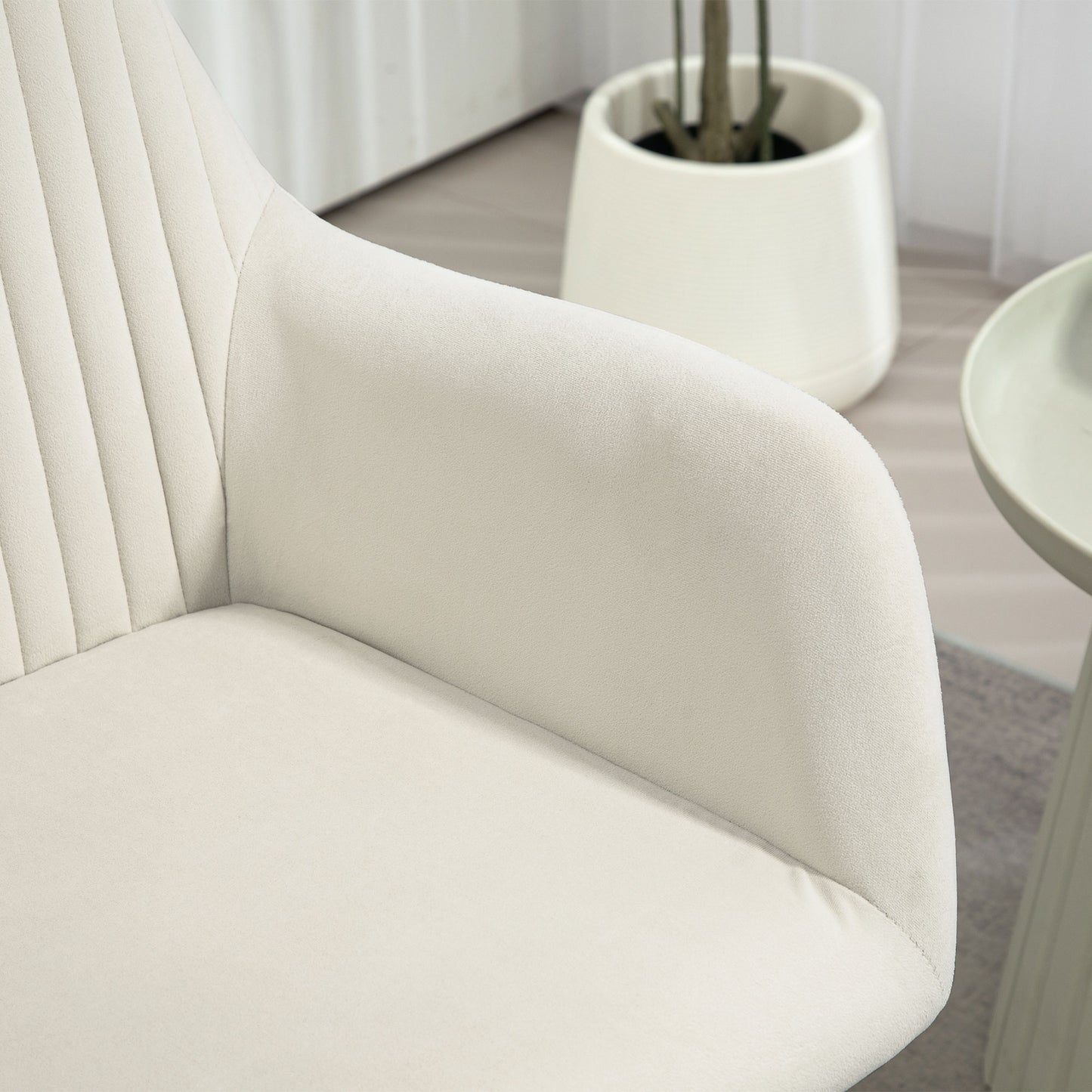 HOMCOM Modern Arm Chair Upholstered Accent Chair With Metal Base For Living Room Cream White