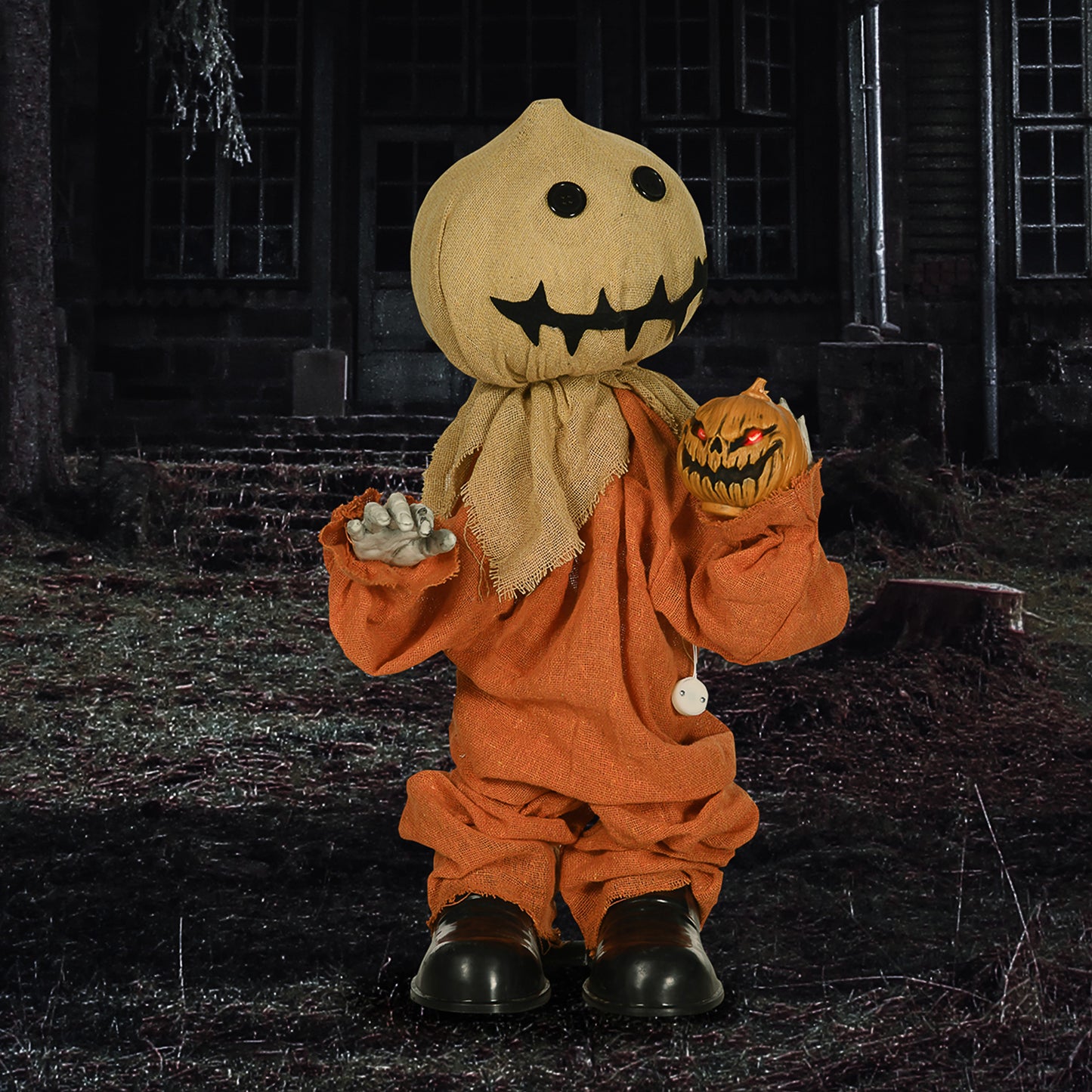 HOMCOM Creepy Animated Halloween Scarecrow with Light-Up Eyes and Sound Activation - ALL4U RETAILER LTD