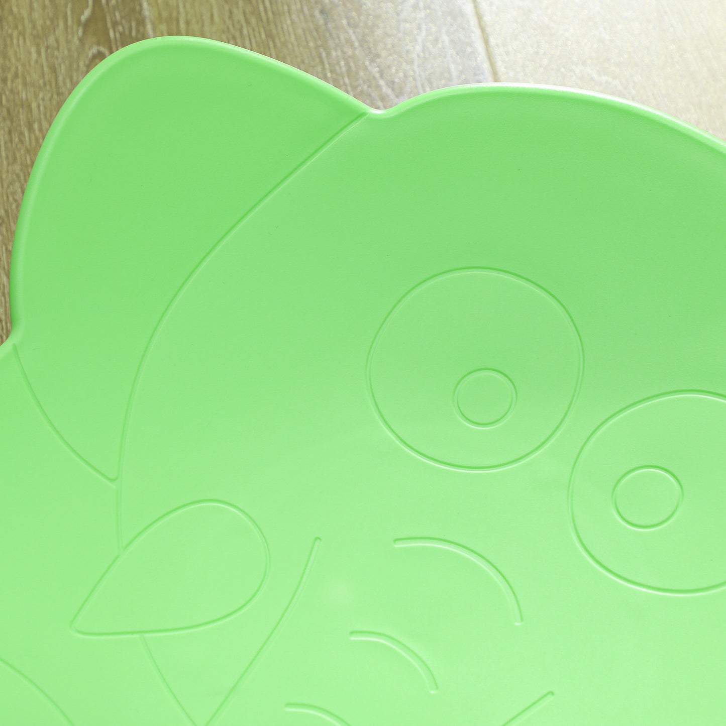 AIYAPLAY Elephant Shaped Spinning Chair For Autism Ages 3 To 6 Green Sensory Seat
