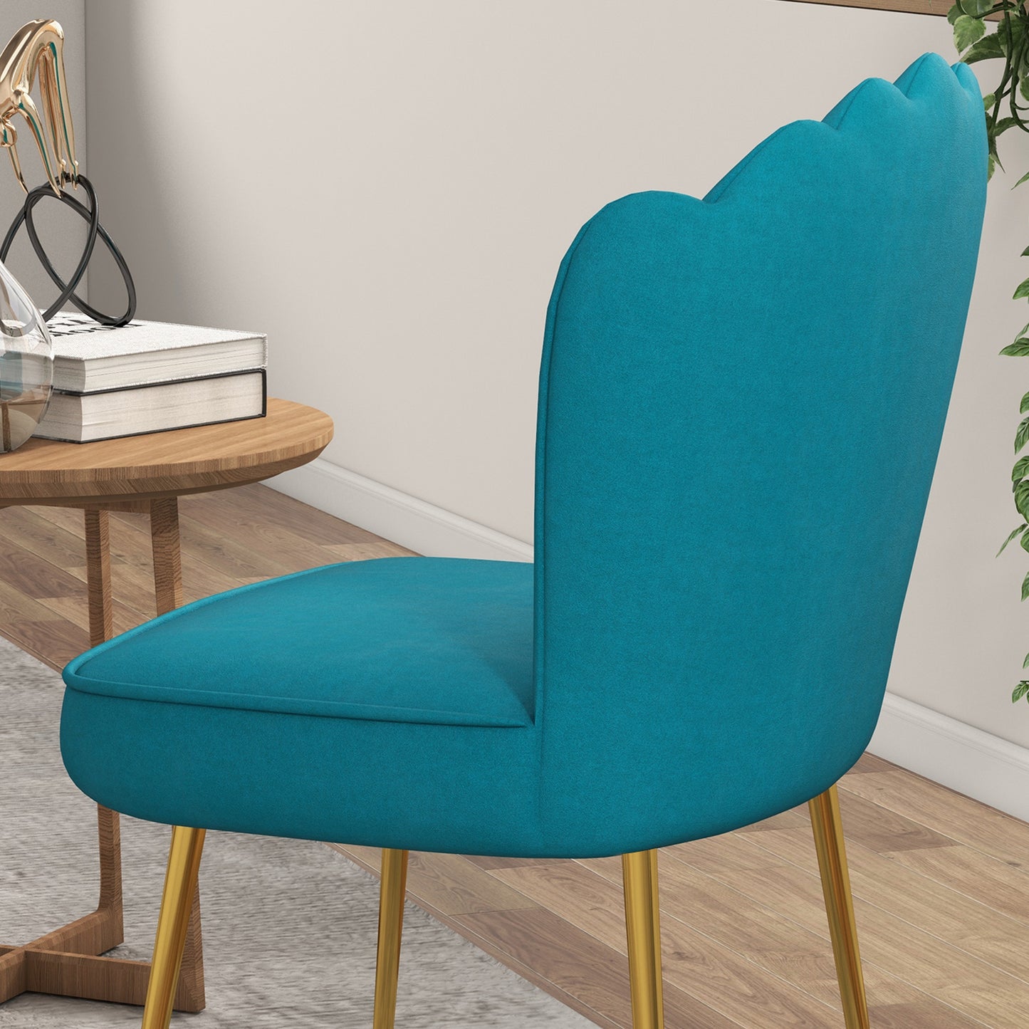 HOMCOM Elegant Blue Velvet Shell Accent Chair with Gold Legs