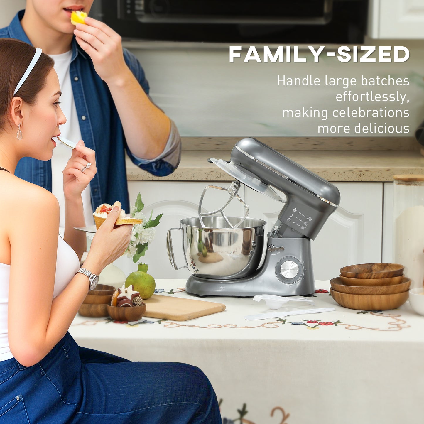 HOMCOM 1300W Stand Mixer With Accessories Six Speeds Pulsation 4.5L Stainless Steel Bowl Silver