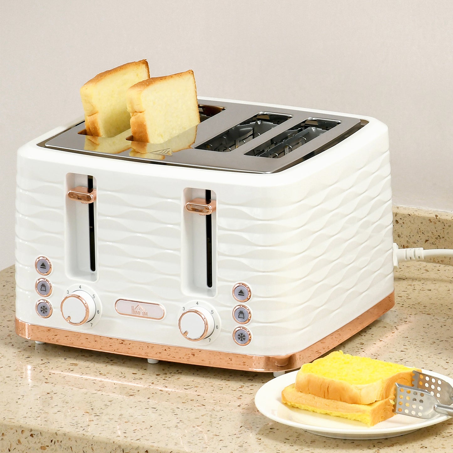HOMCOM Four Slice Rippled Toaster With Automatic Centering And Seven Toast Levels White