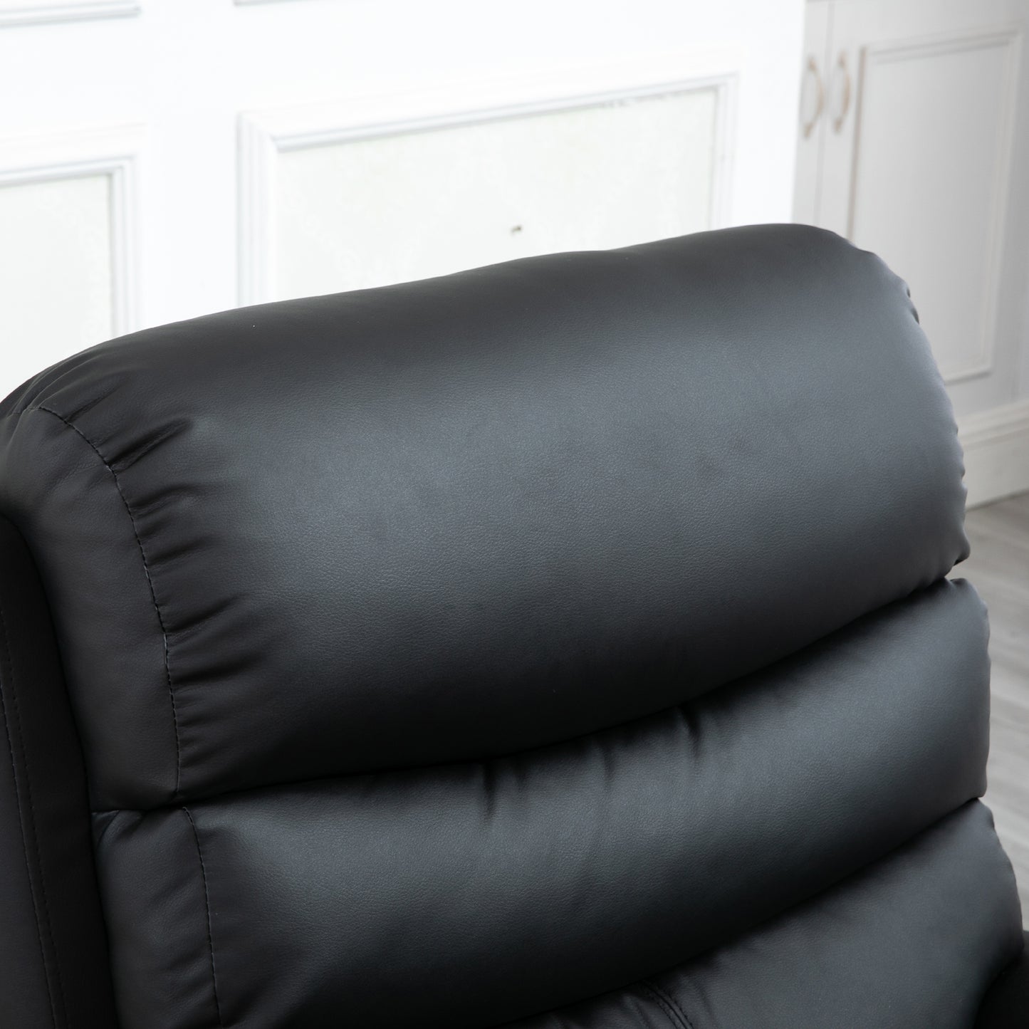 HOMCOM PU Leather Reclining Chair Manual Recliner With Padded Armrests Retractable Footrest Wood Frame Black
