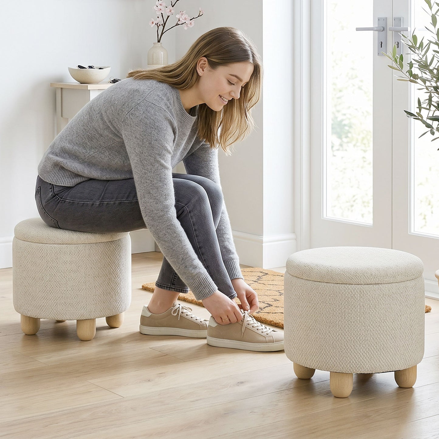 HOMCOM Round Storage Ottoman Bench With Lid Beige Rubberwood Legs For Living Room Organization