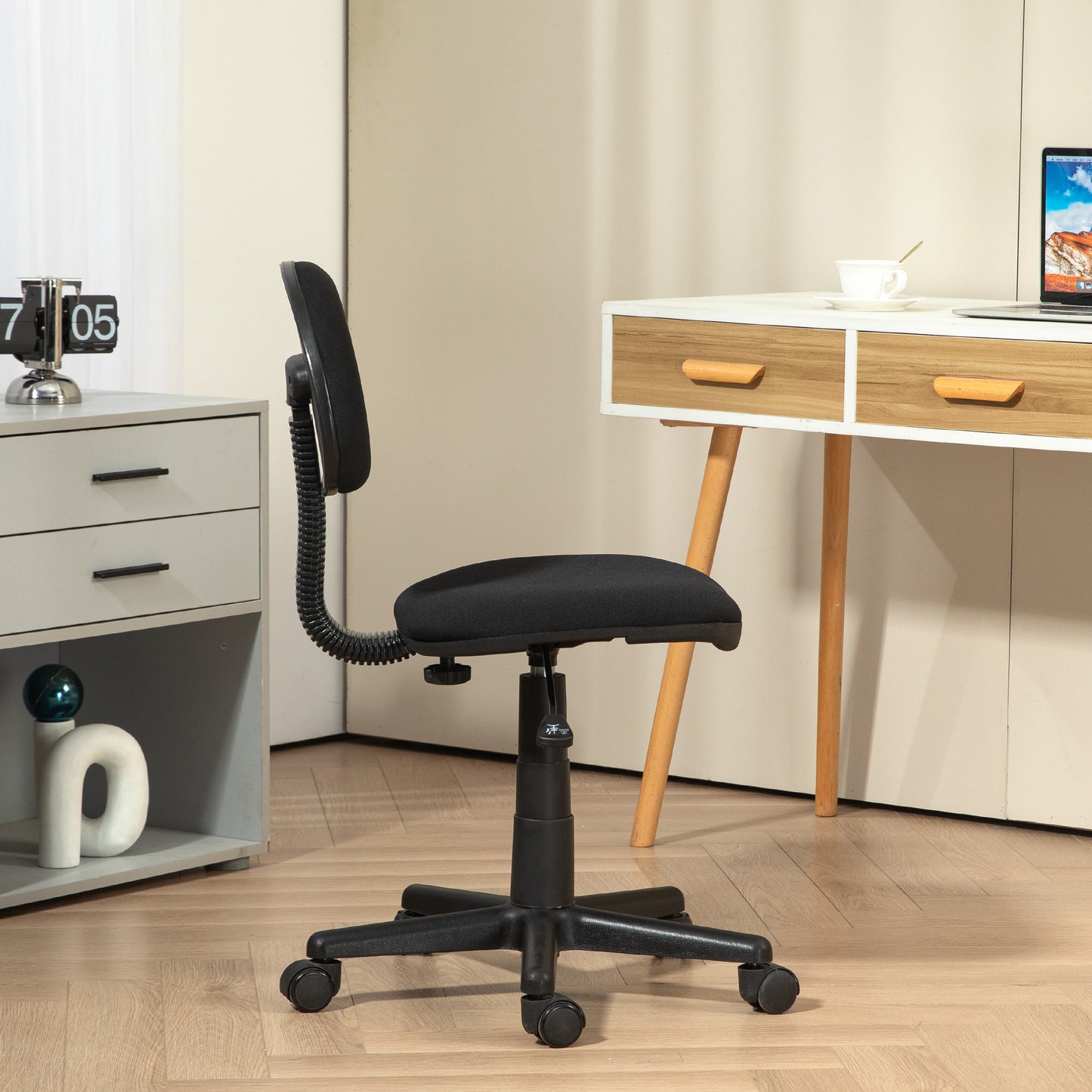 HOMCOM Compact Swivel Desk Chair - Black - ALL4U RETAILER LTD