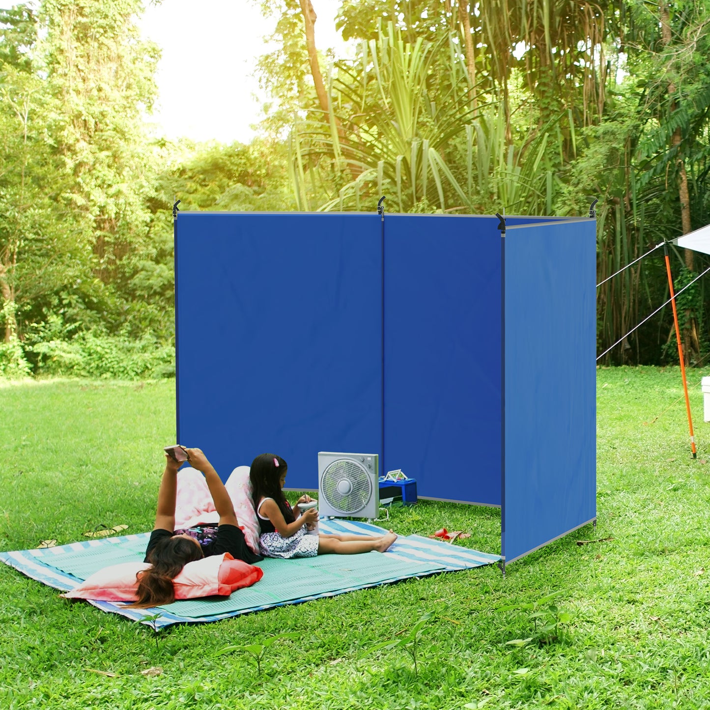 Outsunny Foldable Outdoor Windbreak Screen with Carry Bag - 4.5m Privacy Wall for Camping and Beach - ALL4U RETAILER LTD