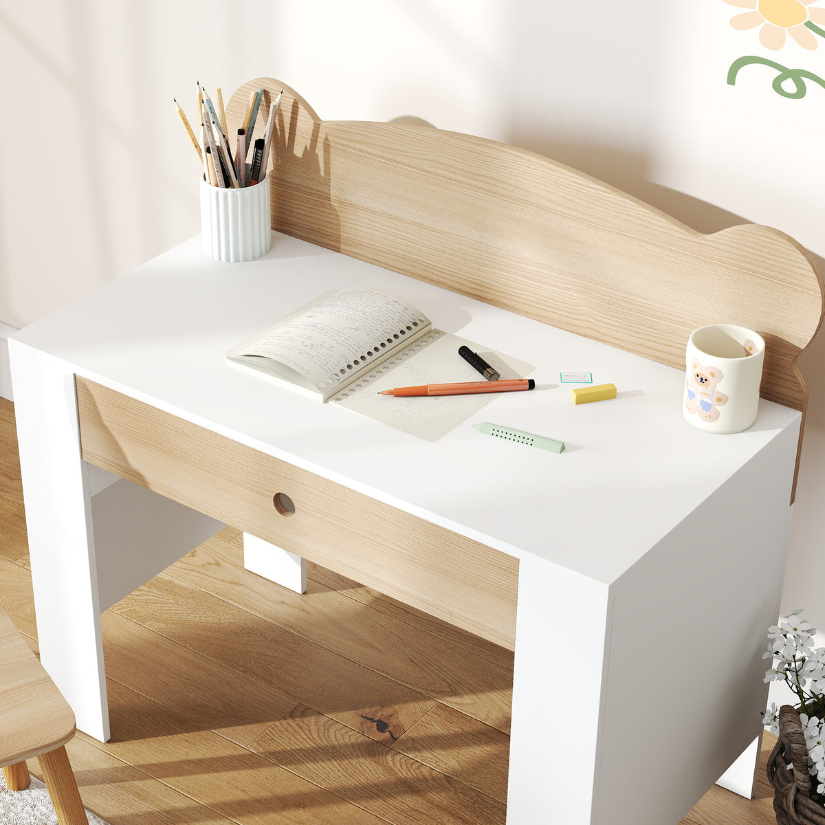 AIYAPLAY Kids Desk and Chair Set with Drawer Bear Theme for Drawing and Reading