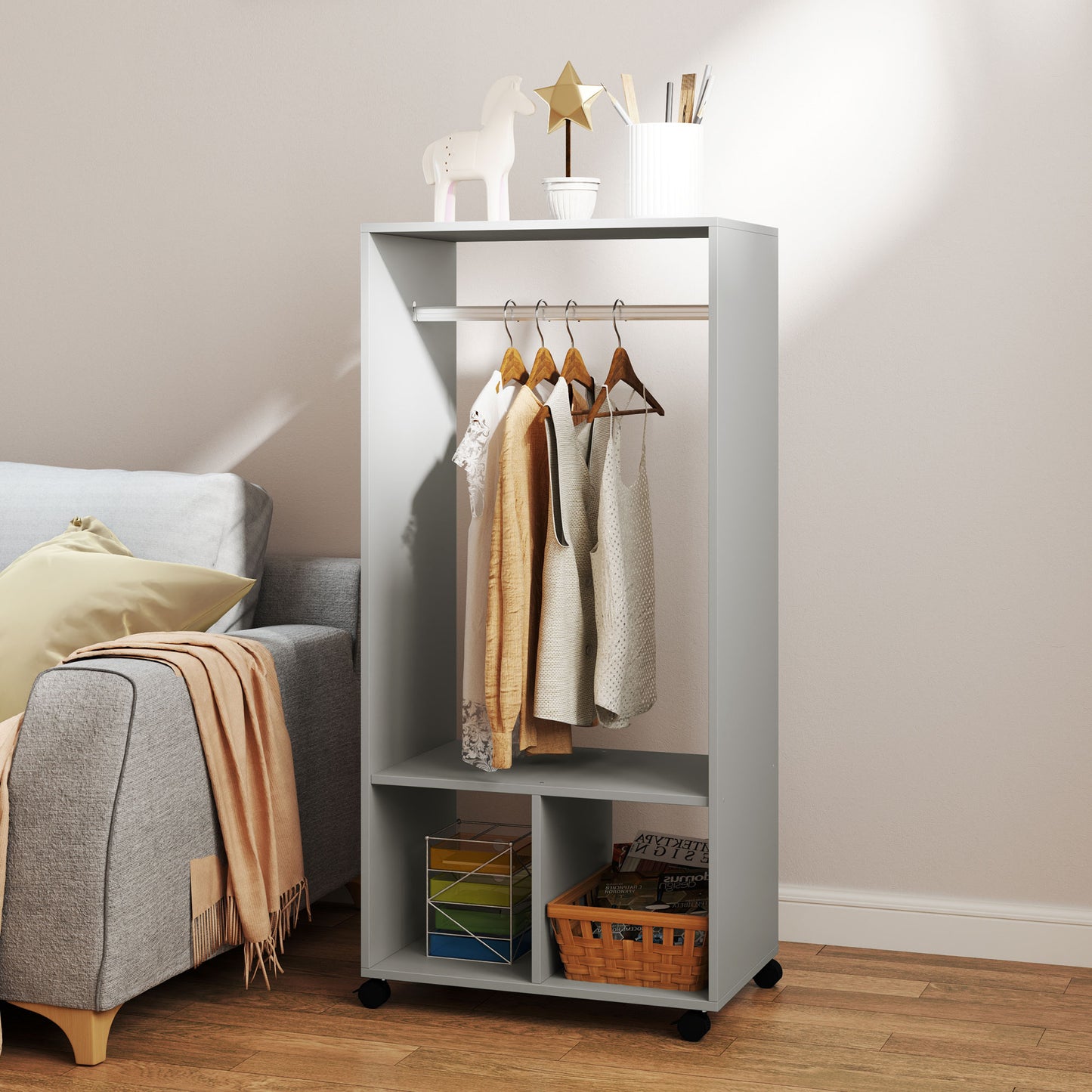 HOMCOM Open Wardrobe On Wheels With Hanging Rail And 2 Shelves Grey Mobile Garment Rack For Cloakroom And Hallway