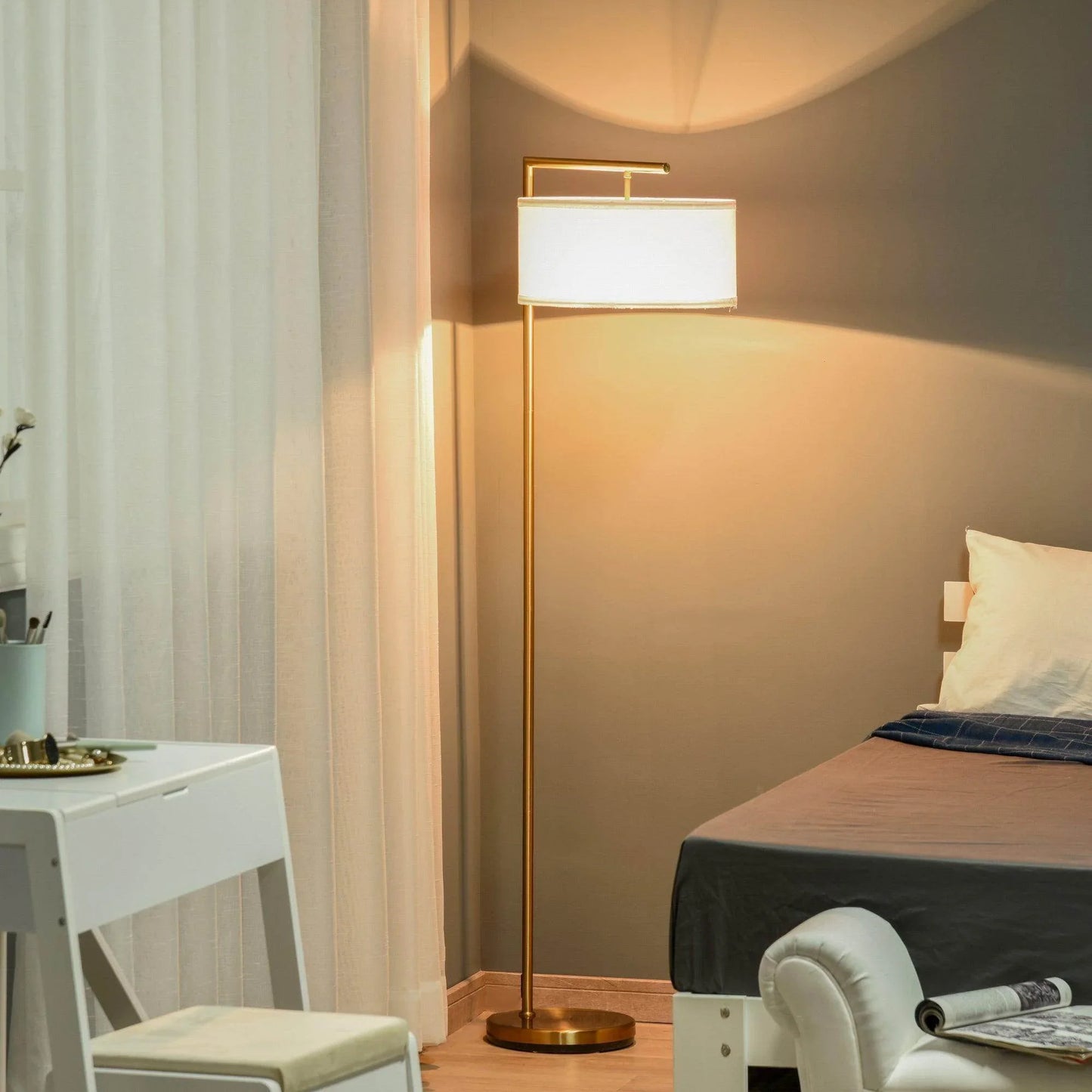 HOMCOM Modern Gold Floor Lamp with White Linen Shade - ALL4U RETAILER LTD