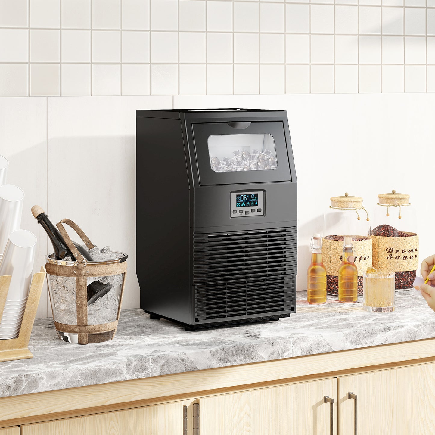 HOMCOM Commercial Ice Maker With 4 Kg Storage Black Front Transparent Cover 30 Kg Daily Square Ice Cubes Production
