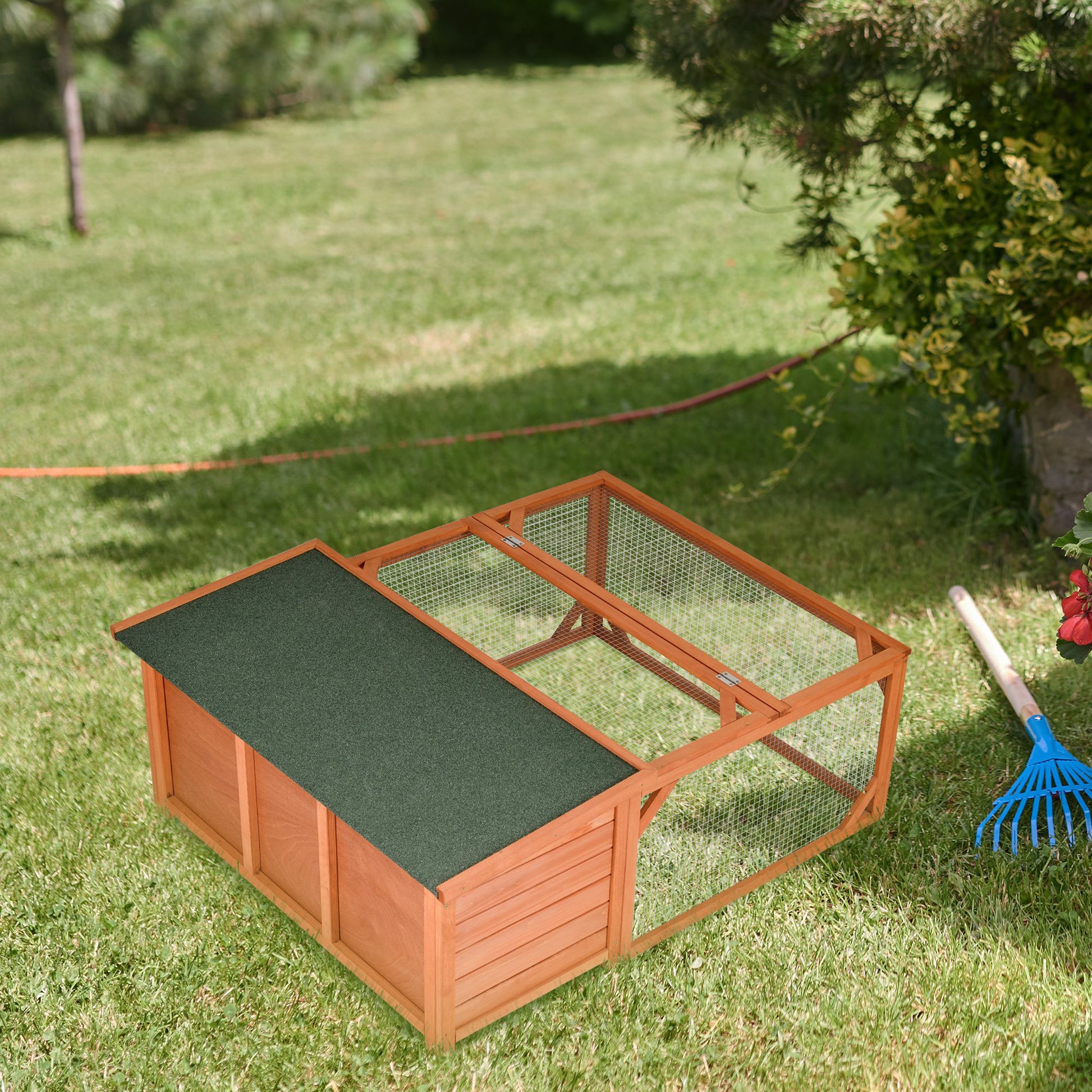 PawHut Off-Ground Small Animal Hutch with Openable Roof for Guinea Pigs, Ferrets, and Bunnies - 125.5 x 100 x 49cm - ALL4U RETAILER LTD