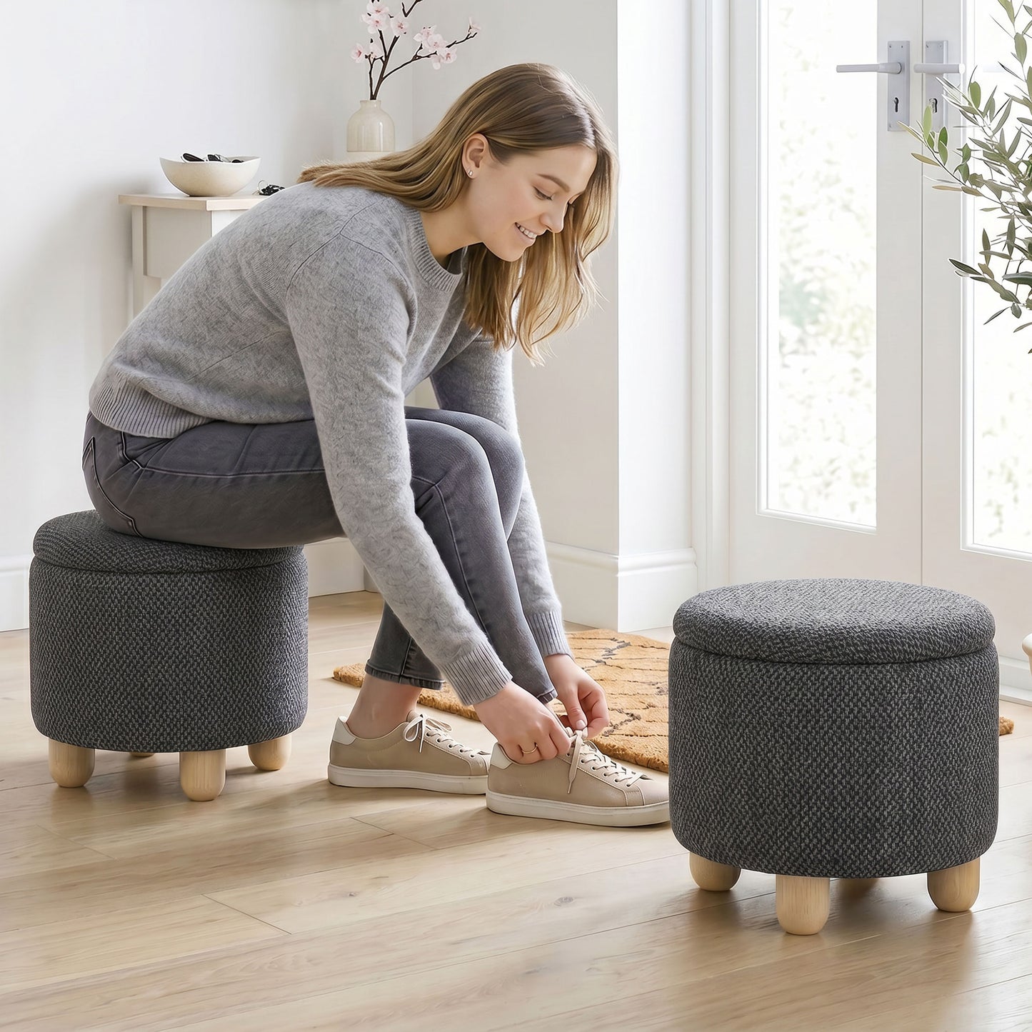 HOMCOM Round Storage Ottoman Bench With Lid And Rubberwood Legs For Living Room Dark Grey