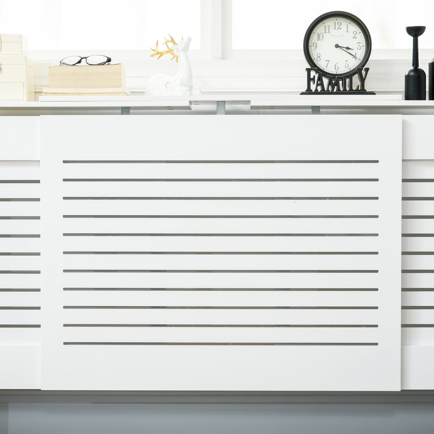 HOMCOM Set of 2 MDF Extendable Radiator Covers with Cabinet Shelving for Home Office White Slatted Design