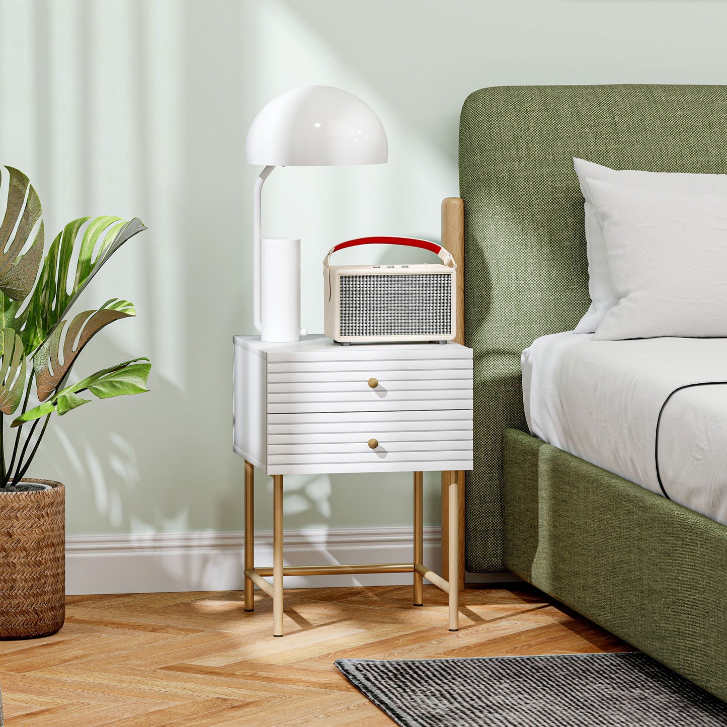 HOMCOM Set of Two Elegant Bedside Tables White and Gold Tone Finish with Two Drawers Nightstands