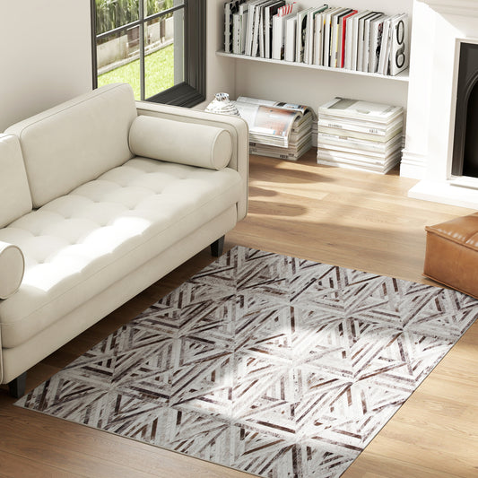 HOMCOM Modern Area Rug Triangle Pattern Patchwork Non Slip Washable 170x120 cm Brown For Living Room Bedroom