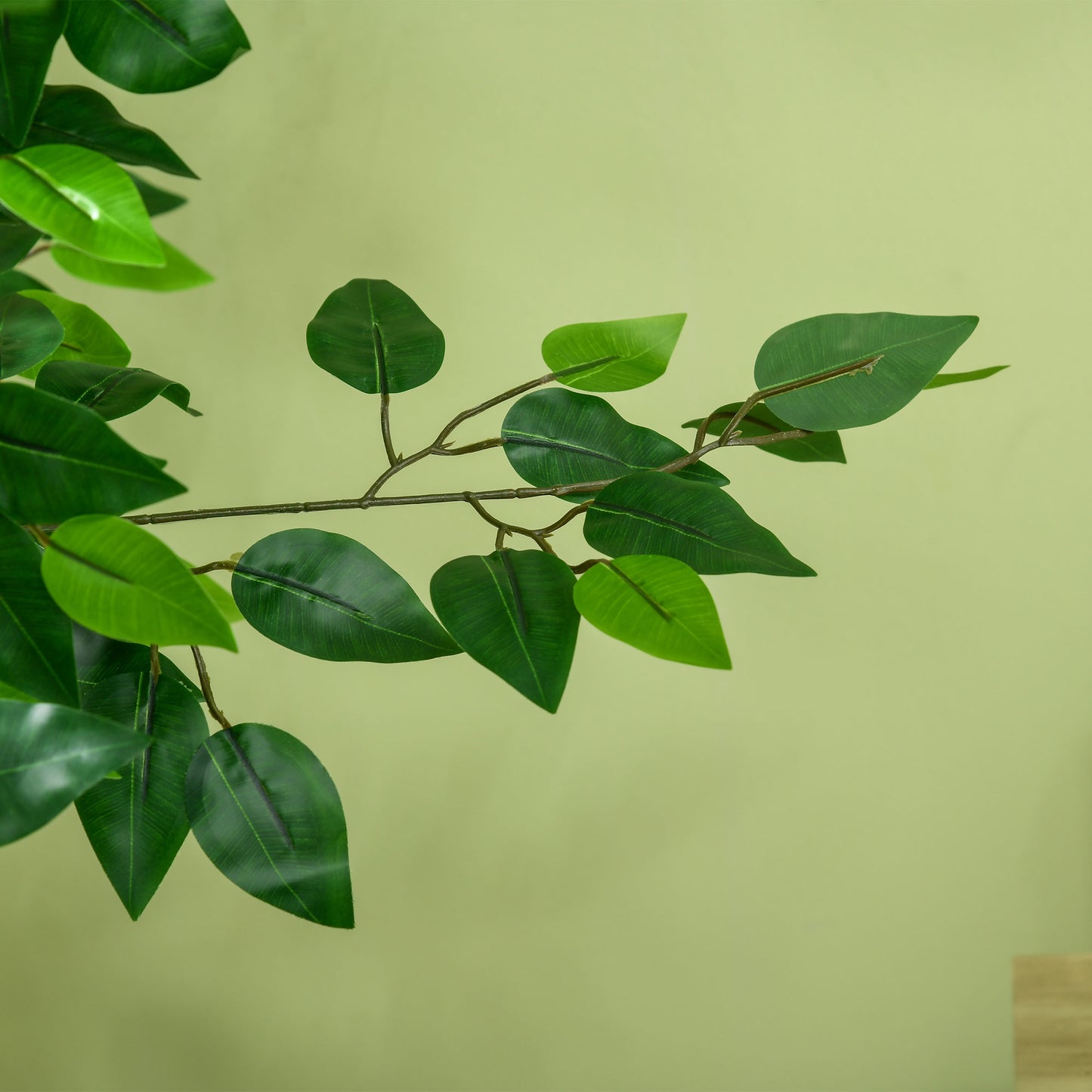 HOMCOM Artificial Ficus Tree in Weighted Pot, Low Maintenance Faux Plant for Home Decor, Ready to Use