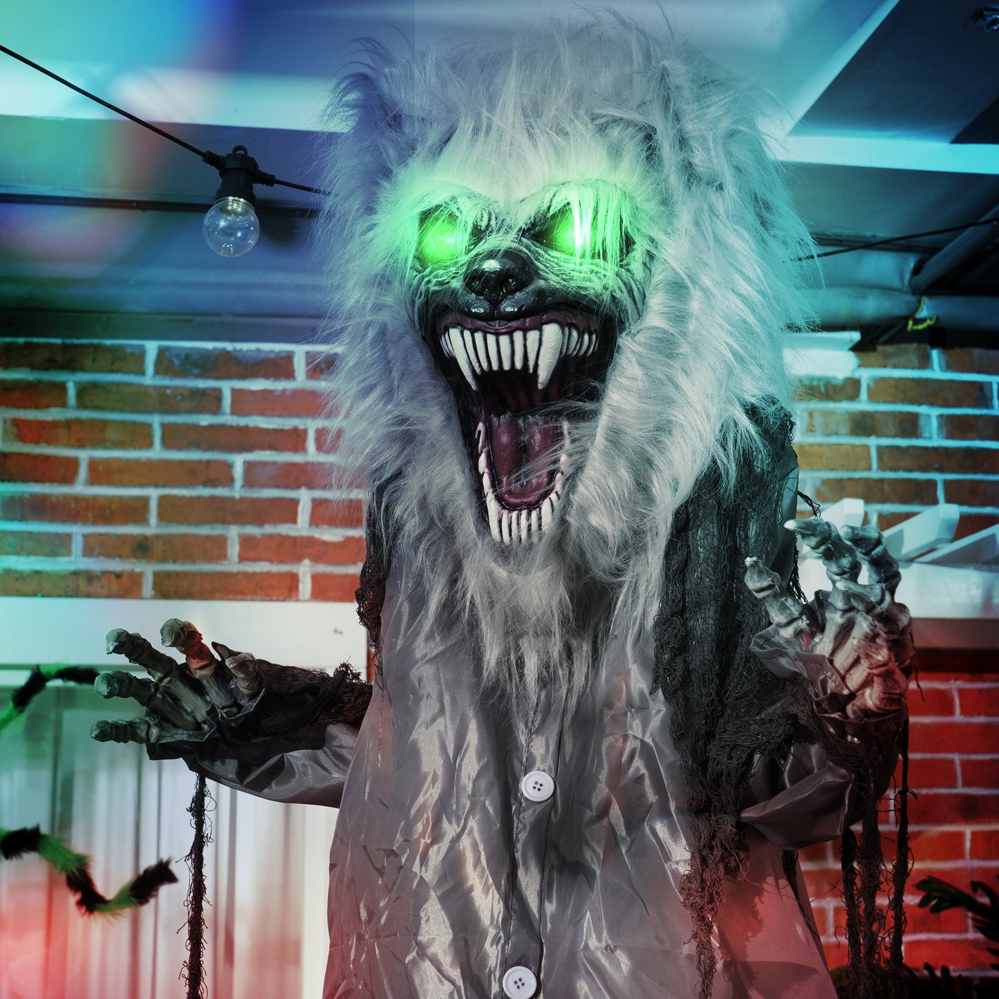 HOMCOM Spine-Chilling 83" Animated Skeleton Werewolf with Sound and Light Effects for Halloween Decor - ALL4U RETAILER LTD