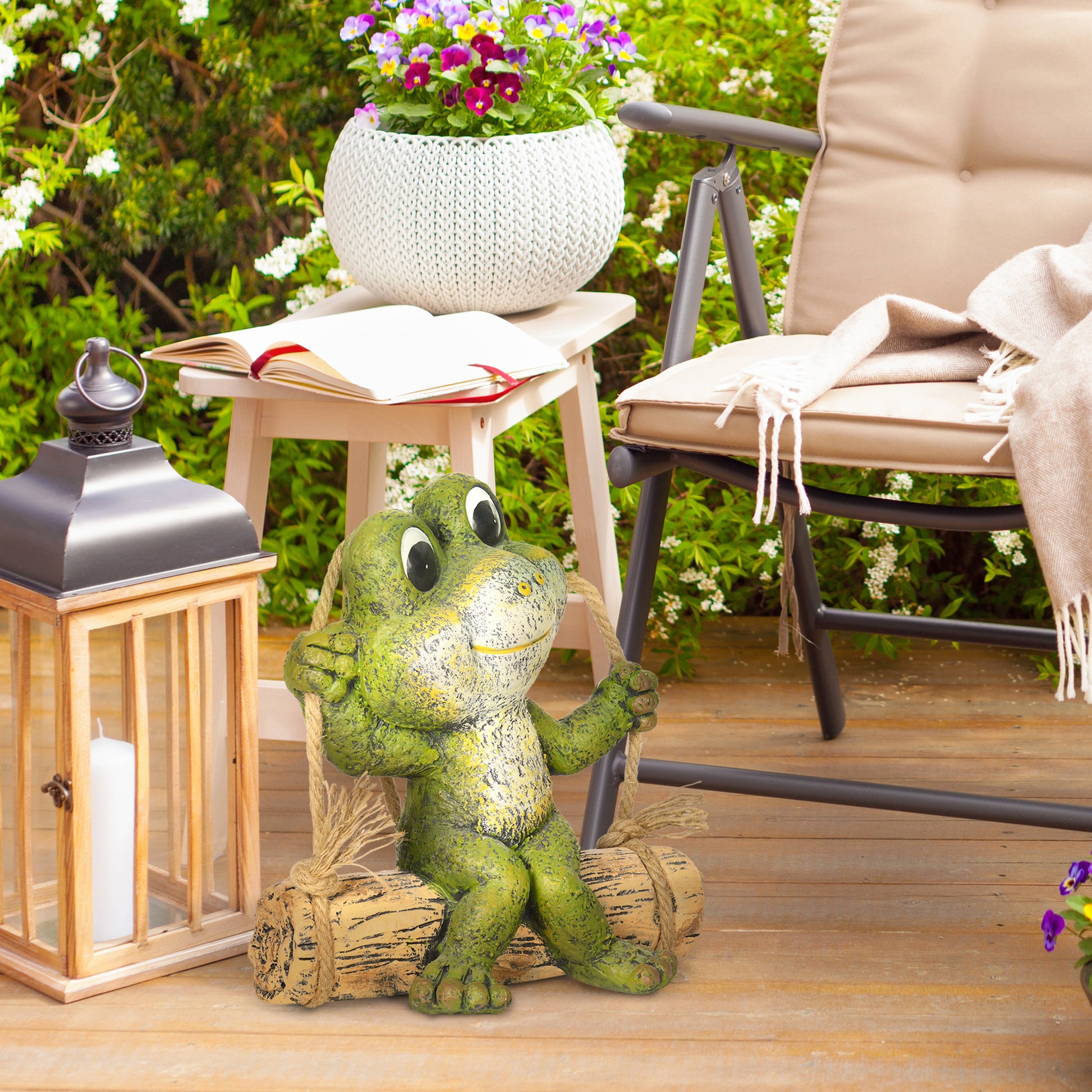 Outsunny Charming Frog Swing Garden Ornament - Vibrant Outdoor Decoration in Green - ALL4U RETAILER LTD