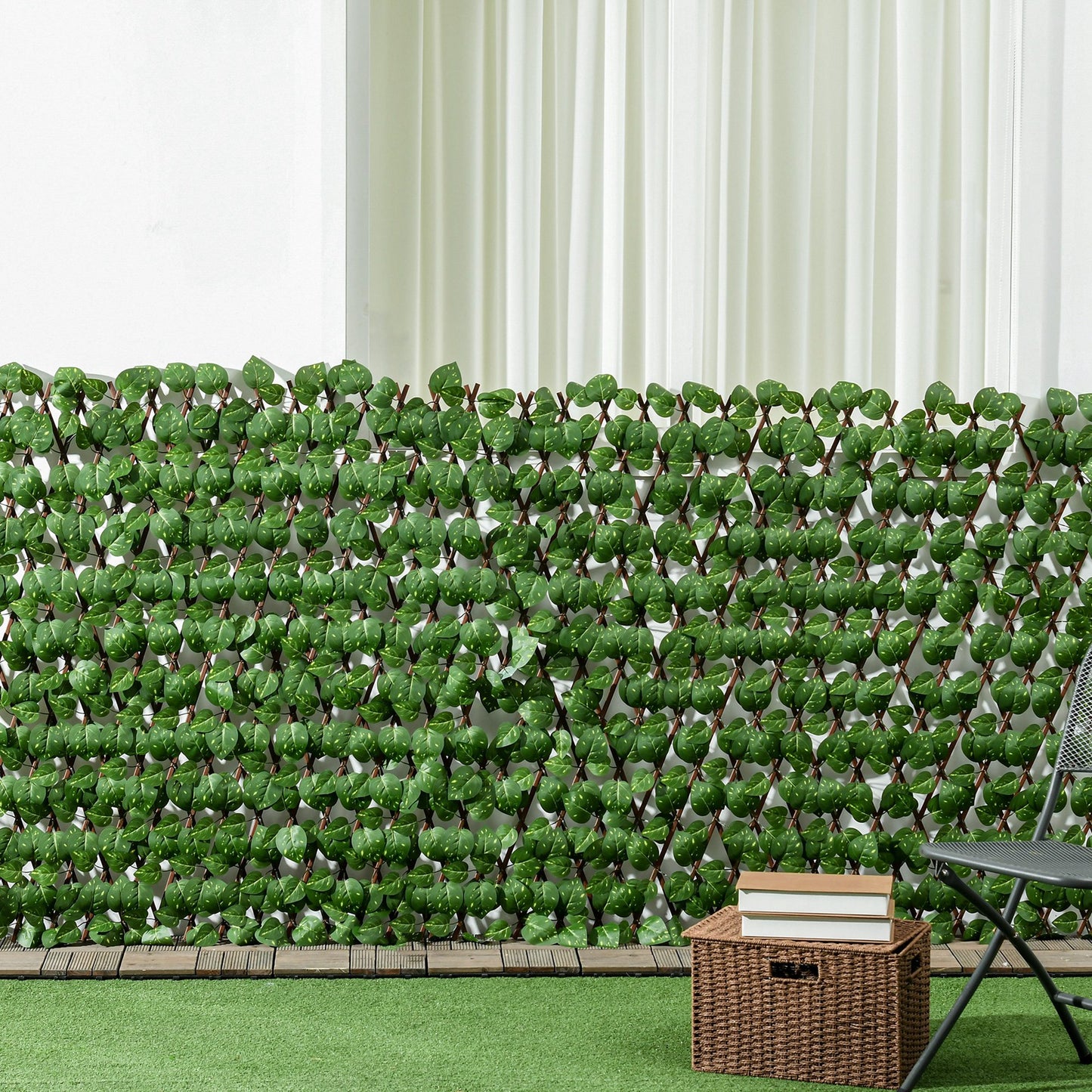 Outsunny Set Of 2 Expandable Artificial Trellis Hedges Realistic Leaf Privacy Screen 2 By 1 Meter