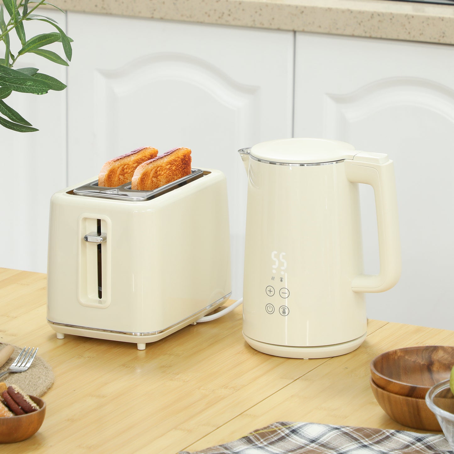 HOMCOM Kettle and Toaster Set 1.5L 3000W 2 Slice Toaster with Browning Levels Defrost Reheat Keep Warm