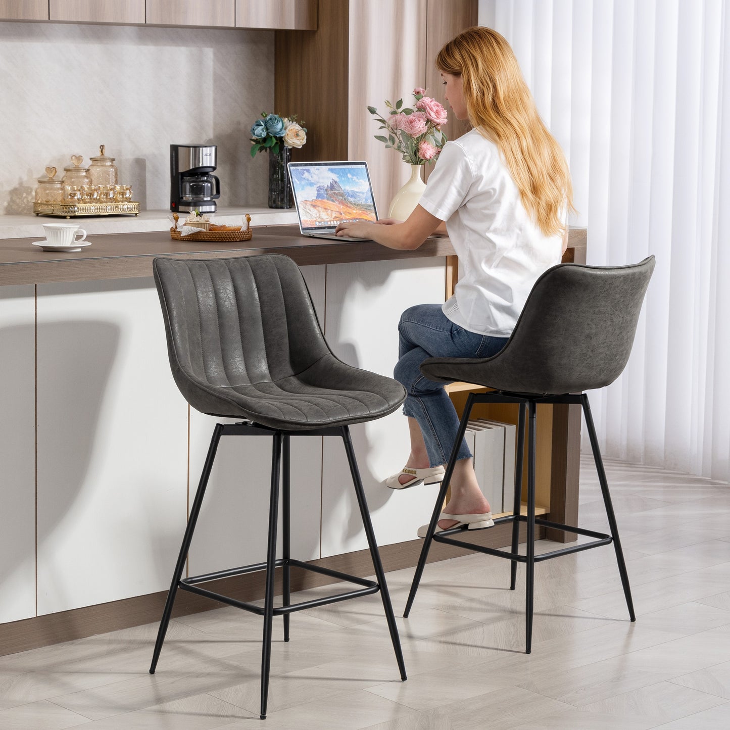 HOMCOM Set Of 2 PU Leather Swivel Bar Stools Grey For Kitchen Island And Counter Seating