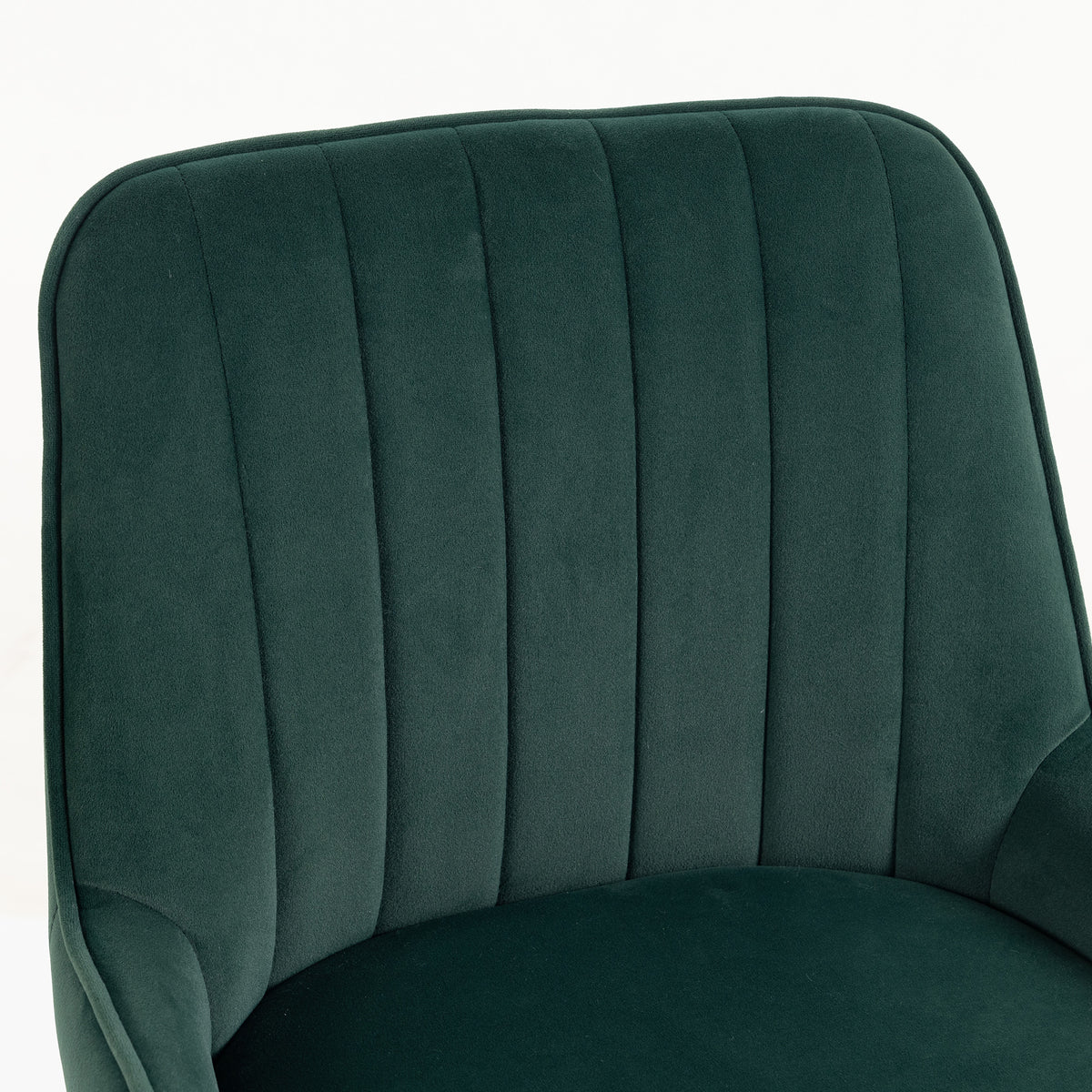 Dark green velvet bar stool with tall backrest, pleated design and gold frame