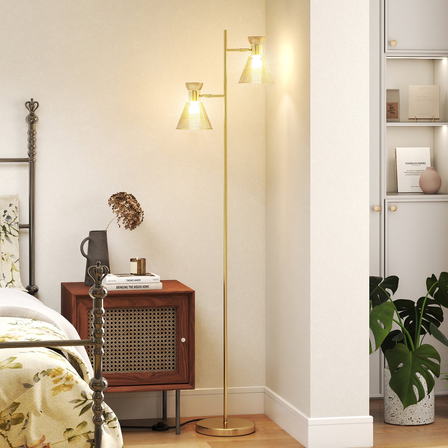 HOMCOM Adjustable Dual Head Floor Lamp With Floral Glass Shades Gold Tone E27 Socket Foot Switch Living Room Bedroom