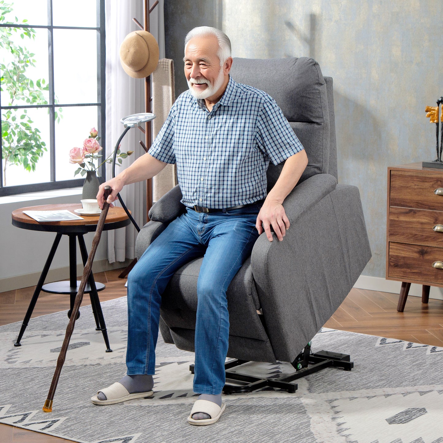 HOMCOM Electric Rise And Recline Armchair With Built In LED Reading Light For Mobility Grey