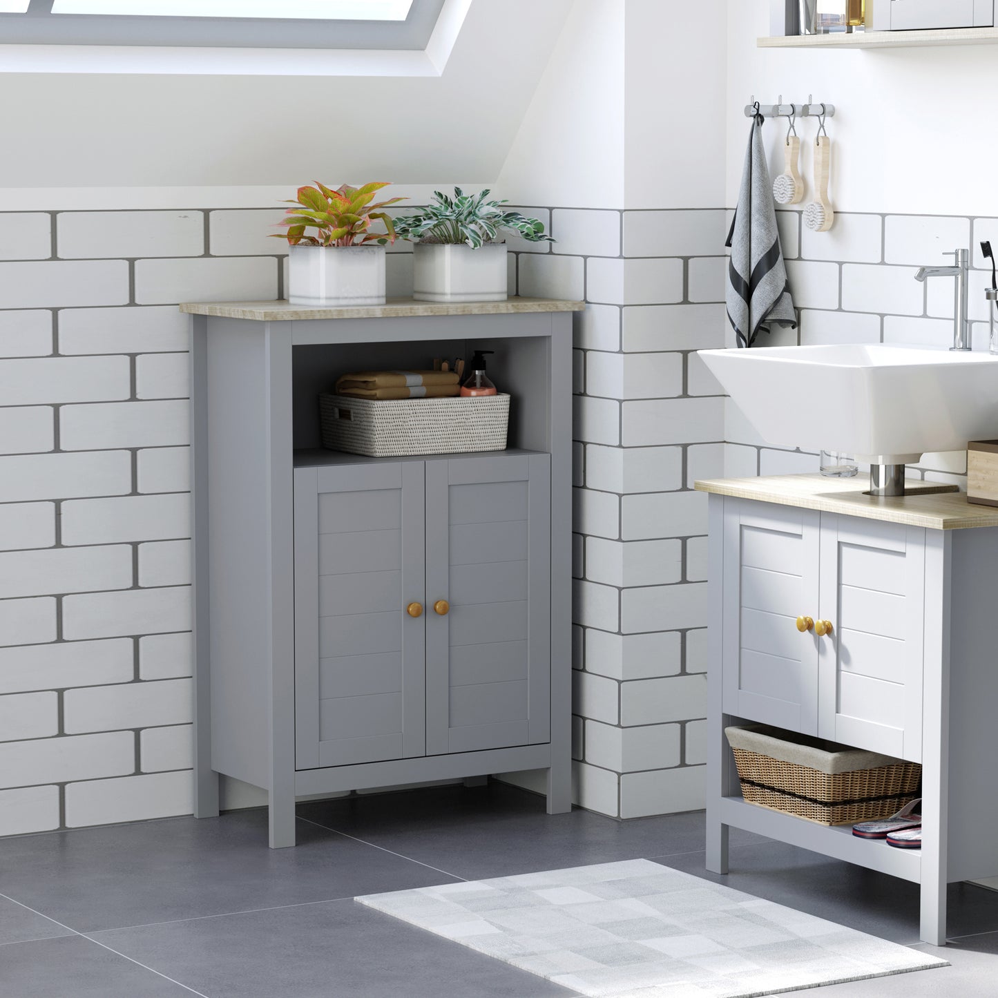 Kleankin Grey Bathroom Floor Cabinet Free Standing Cupboard With Double Doors And Adjustable Shelf