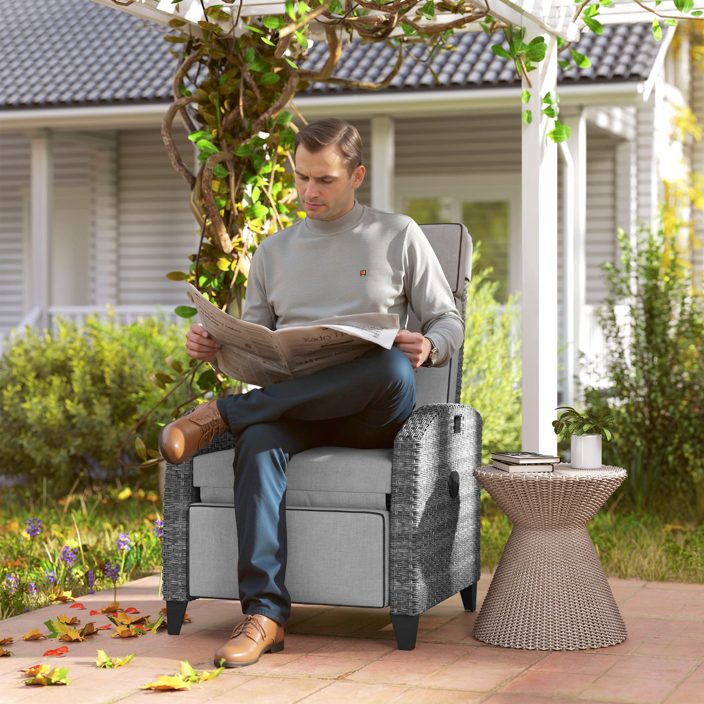 Outsunny Outdoor Recliner Chair With Adjustable Backrest And Footrest Cushion And Side Tray Light Grey