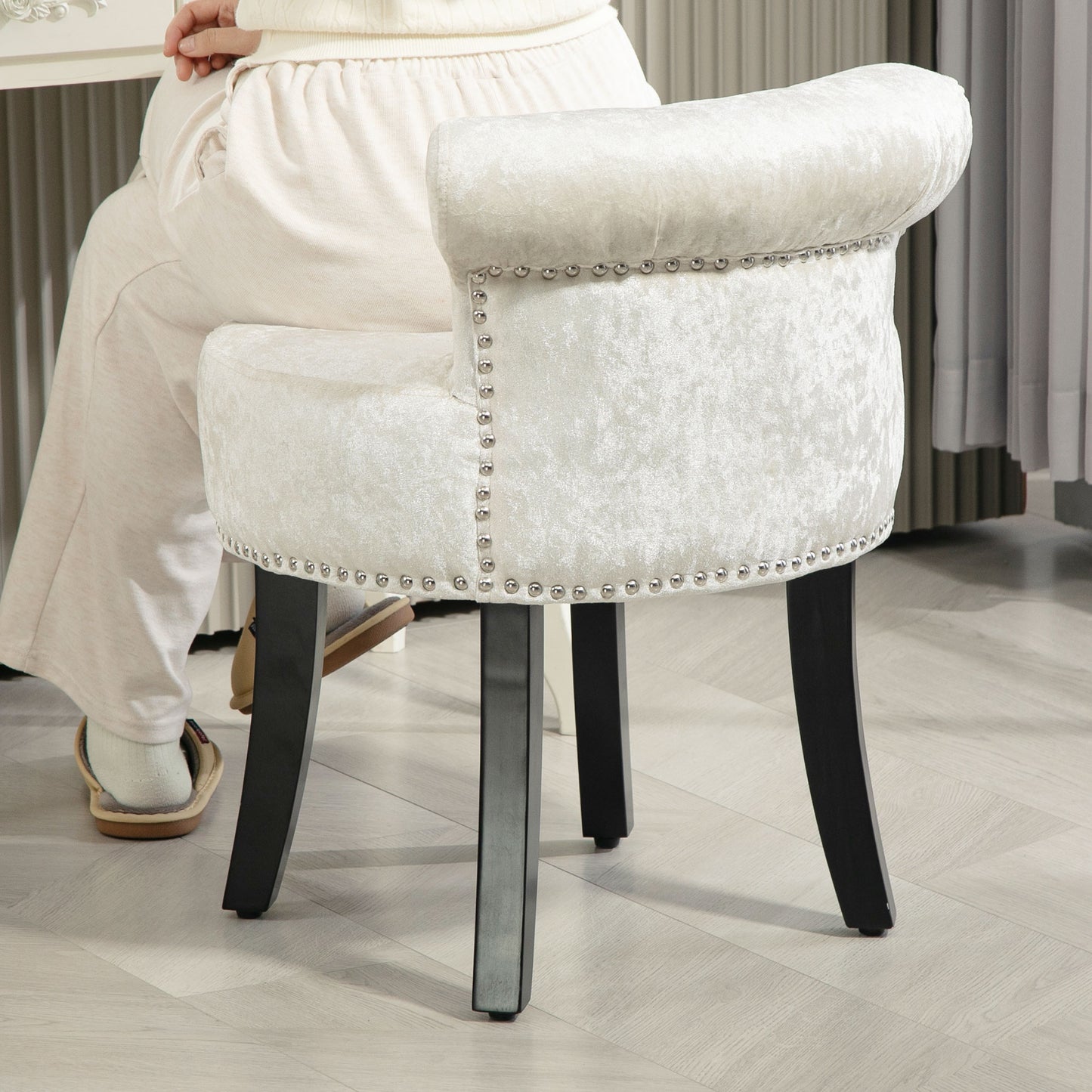 HOMCOM Dressing Table Stool With Rubber Wood Legs Ice Velvet Vanity Chair For Living Room And Bedroom Beige