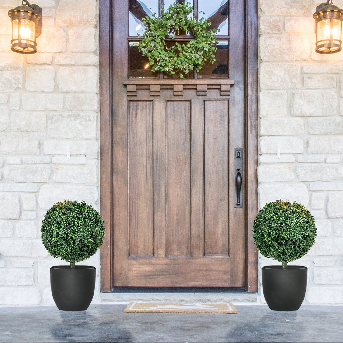 HOMCOM 2 Pack Artificial Boxwood Topiary Trees With Ground Stakes Ball Shaped For Indoor Outdoor UV Resistant