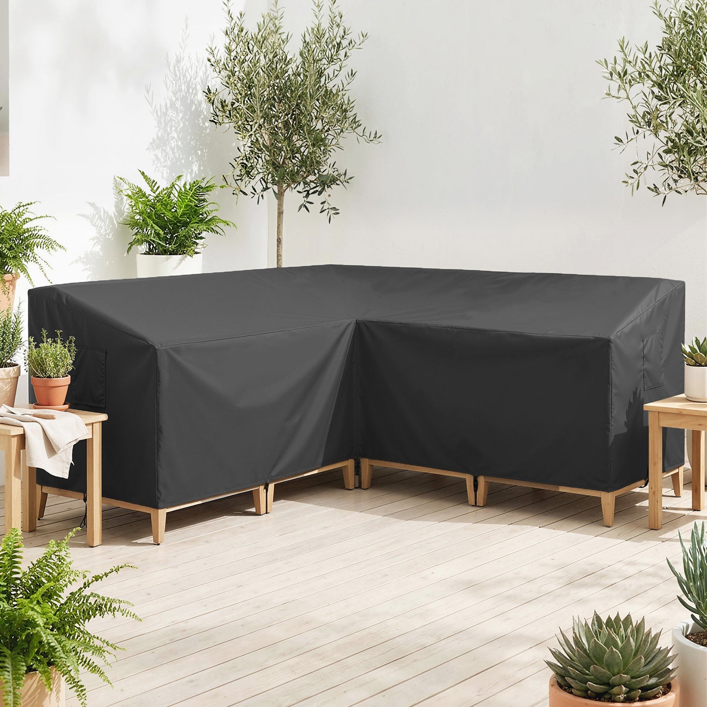 Outsunny V Shaped Patio Furniture Cover Waterproof Outdoor Sectional Sofa Cover Anti UV Air Vent Black 216x216x78 cm