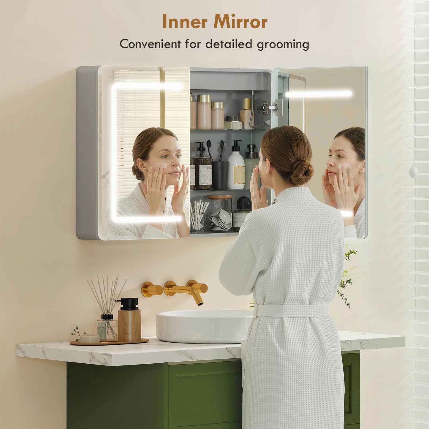 HOMCOM Mirrored Bathroom Cabinet With LED Lights 60 x 80 cm Anti Fog Mirror Cabinet With 3 Colour Dimmable Lighting