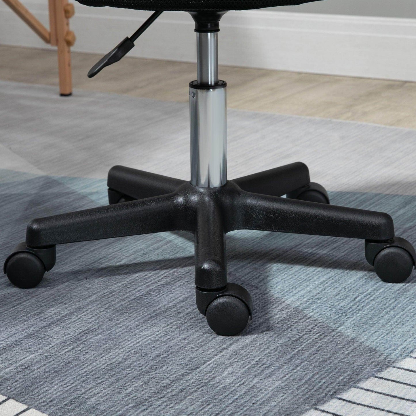 HOMCOM Hydraulic Salon Stool, Adjustable, Swivel & 3 Seat Covers - ALL4U RETAILER LTD