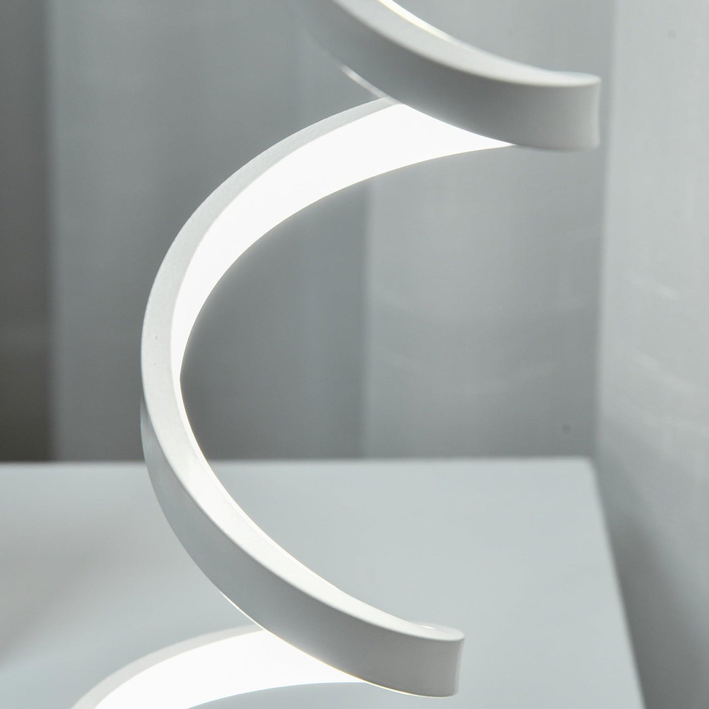 HOMCOM Modern LED Table Lamp, Wave-Shaped Design, White - ALL4U RETAILER LTD