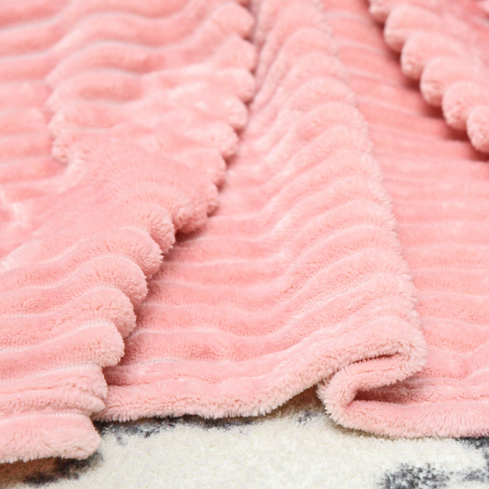 HOMCOM Warm Fluffy Pink Fleece Blanket, King Size - 230x230cm - ALL4U RETAILER LTD