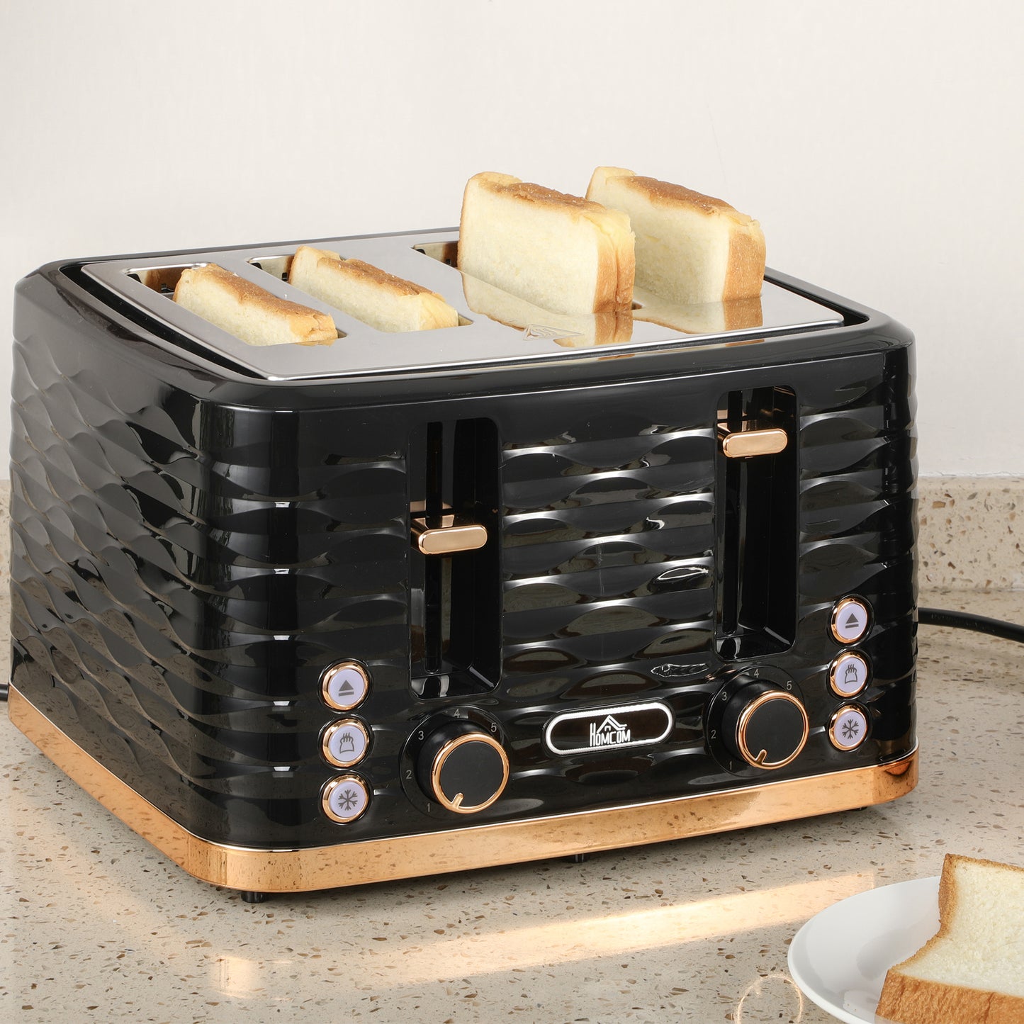 HOMCOM Four Slice Rippled Toaster Black With Seven Toasting Levels And Automatic Centering For Even Toasting