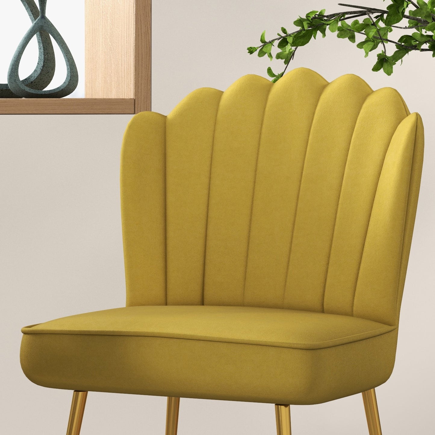 HOMCOM Stylish Yellow Velvet Shell Accent Chair with Gold Legs