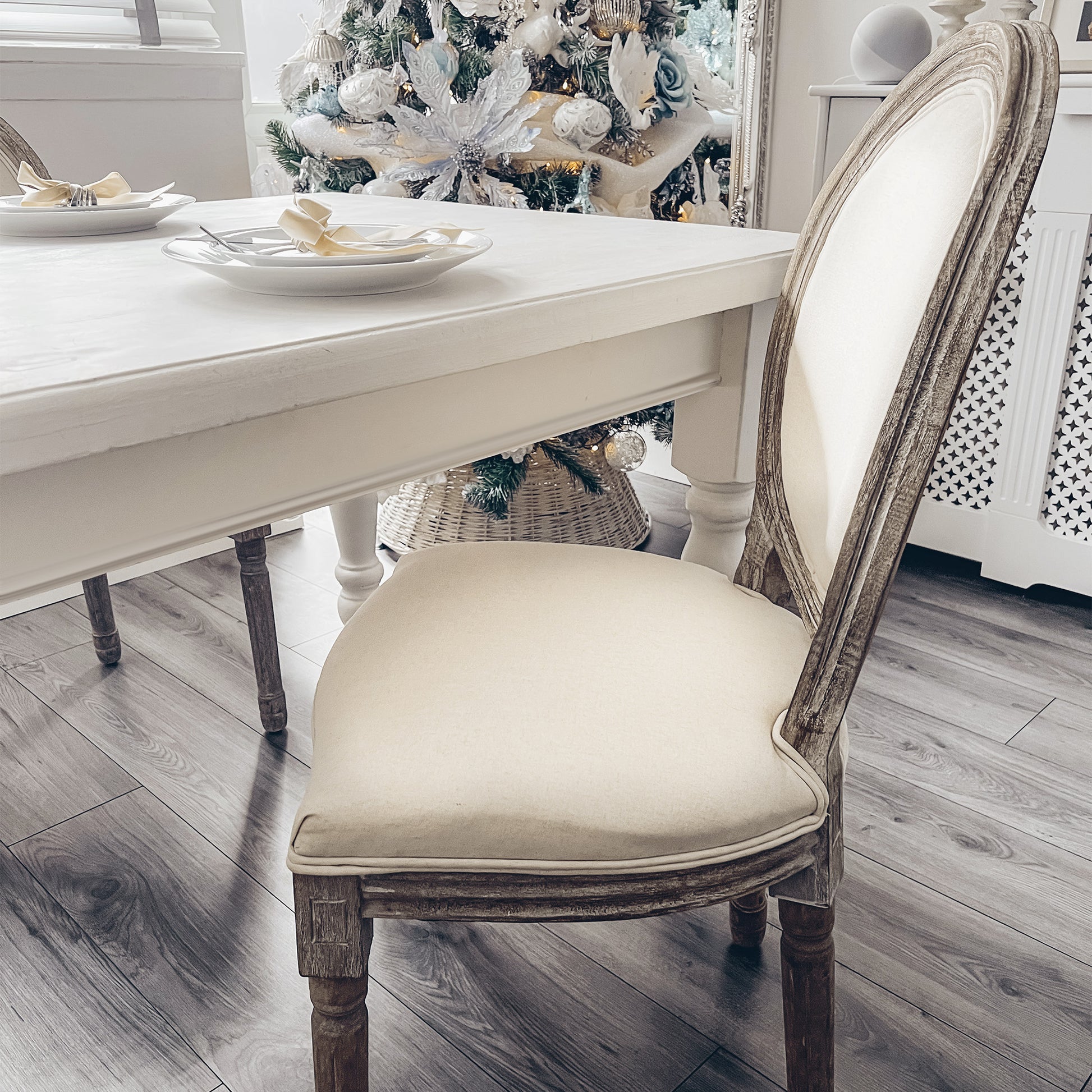 HOMCOM Elegant French-Style Dining Chairs Set of 2 with Padded Seats and Curved Back, Cream White - ALL4U RETAILER LTD